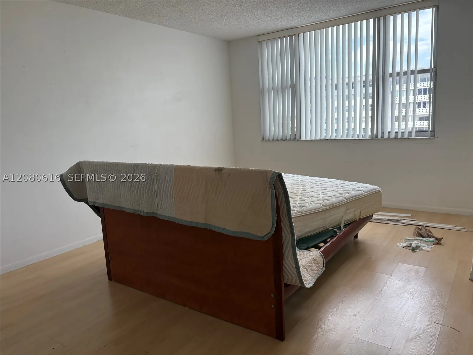 4330 Hillcrest Dr #816