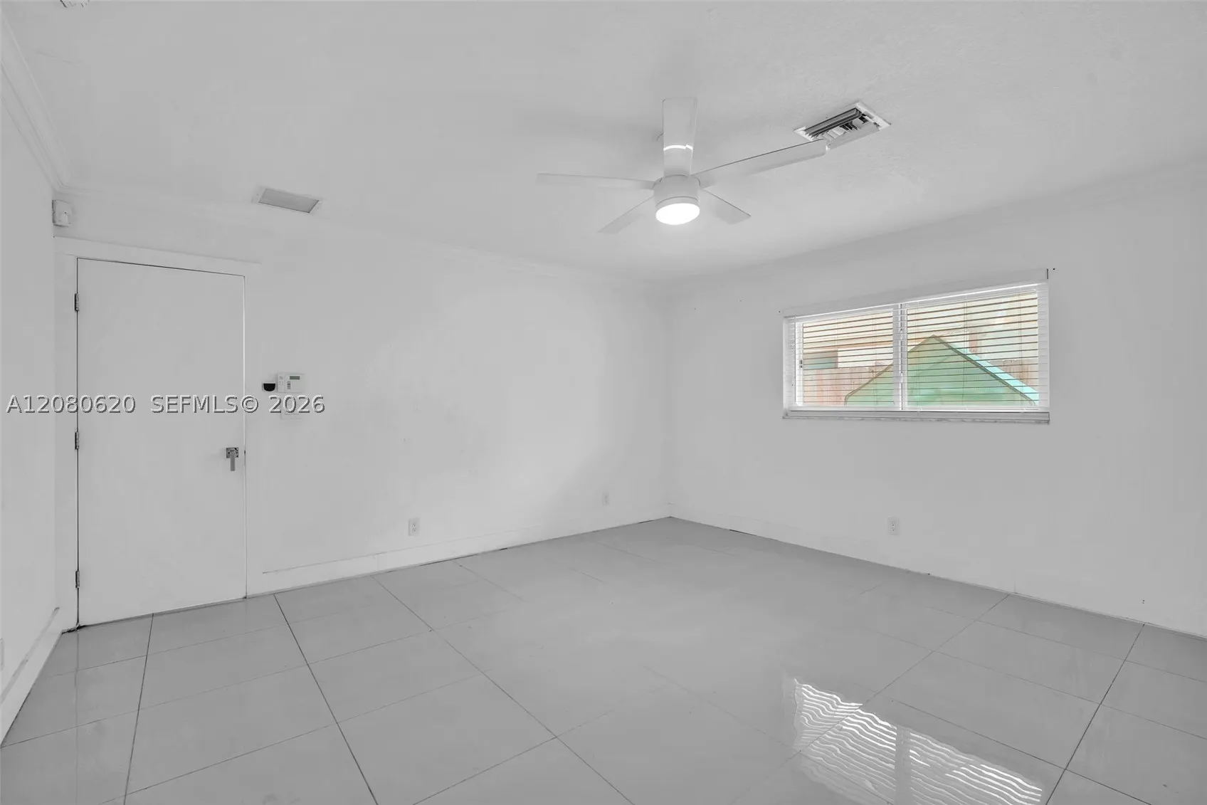 1436 NW 8th St
