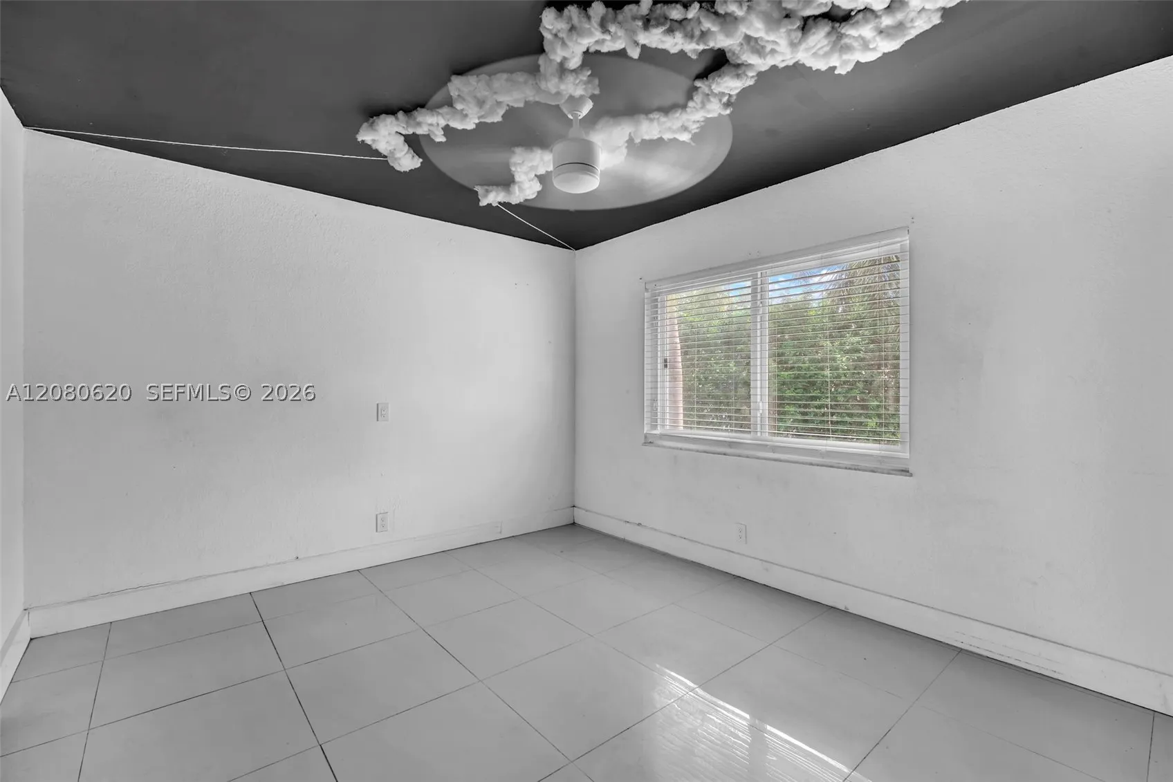 1436 NW 8th St