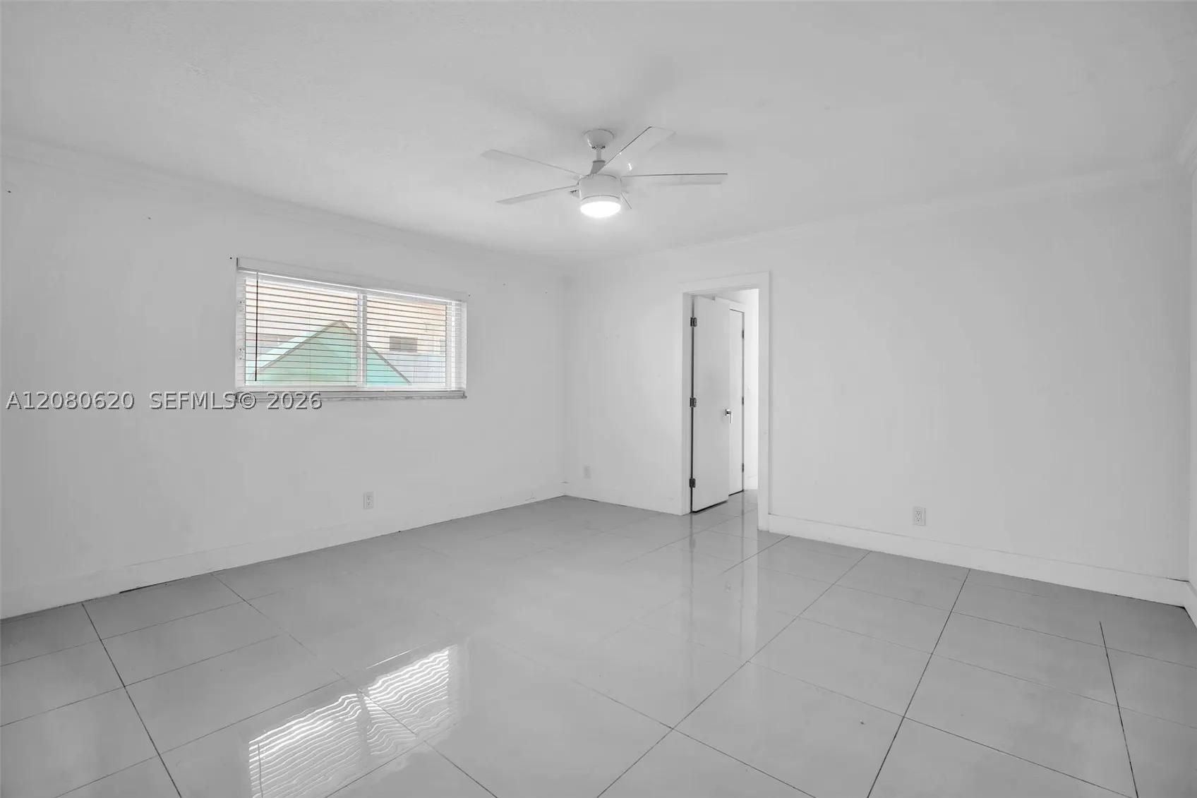 1436 NW 8th St