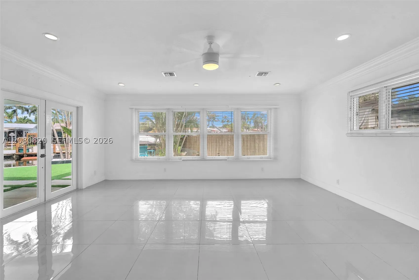 1436 NW 8th St
