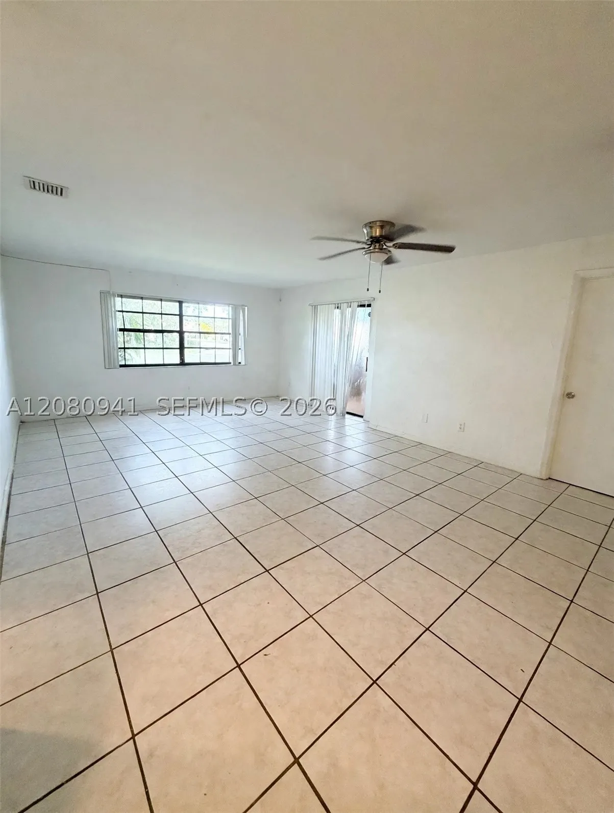 3686 NW 95th Ter #4M