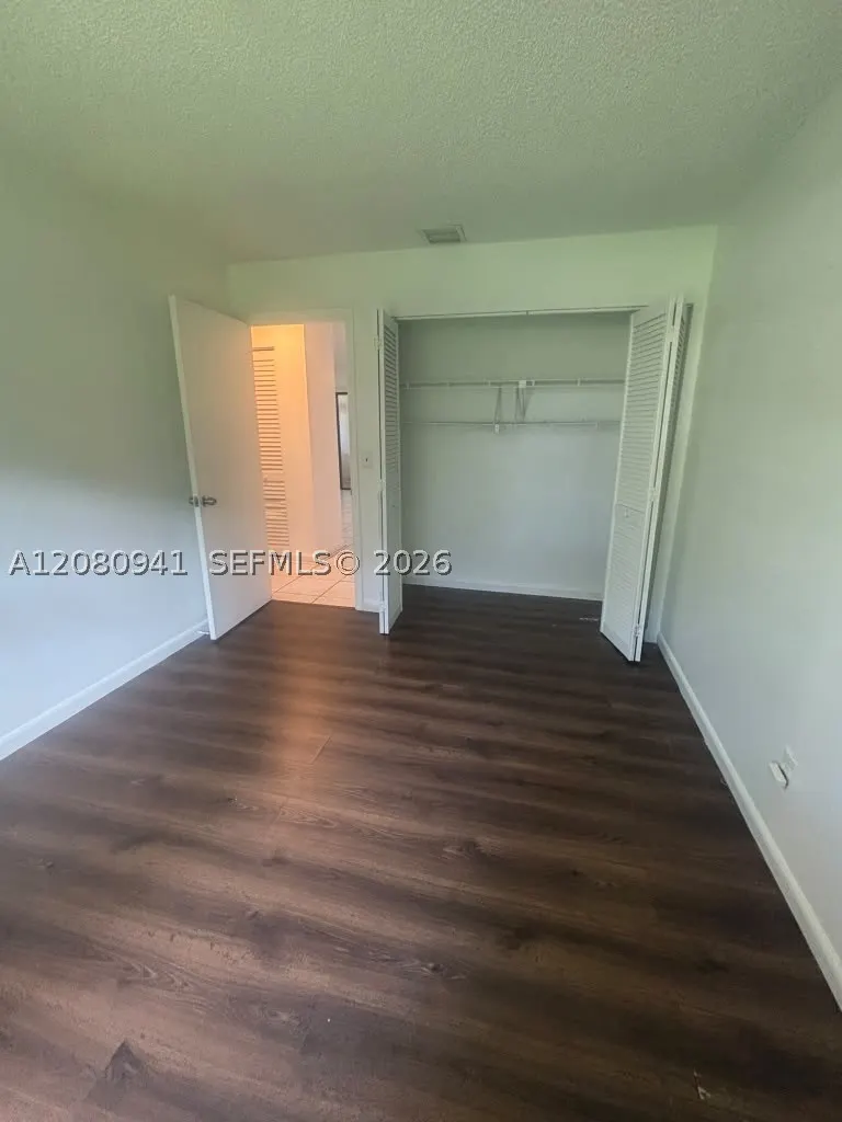 3686 NW 95th Ter #4M