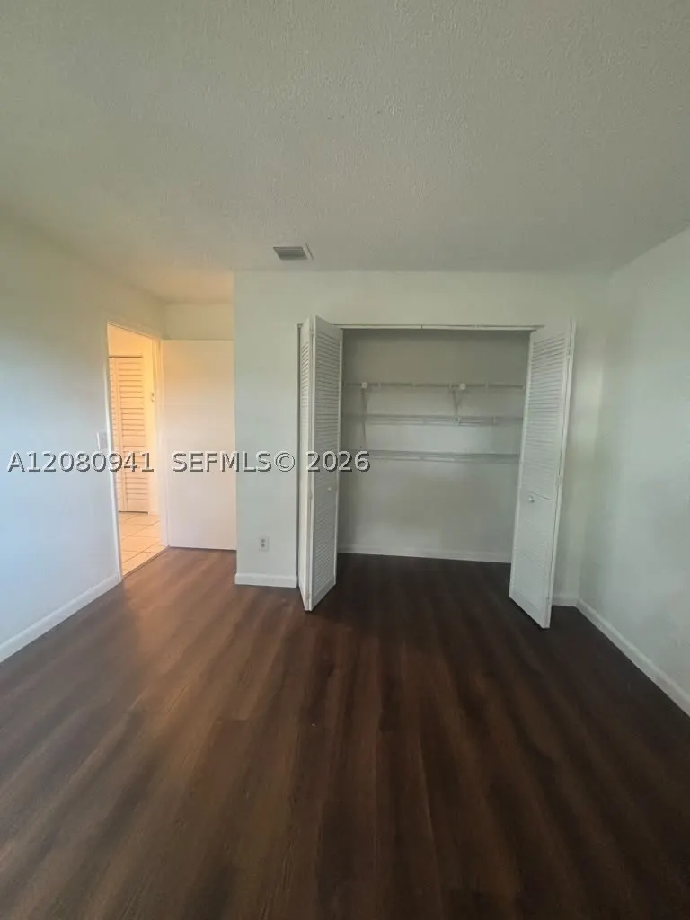 3686 NW 95th Ter #4M