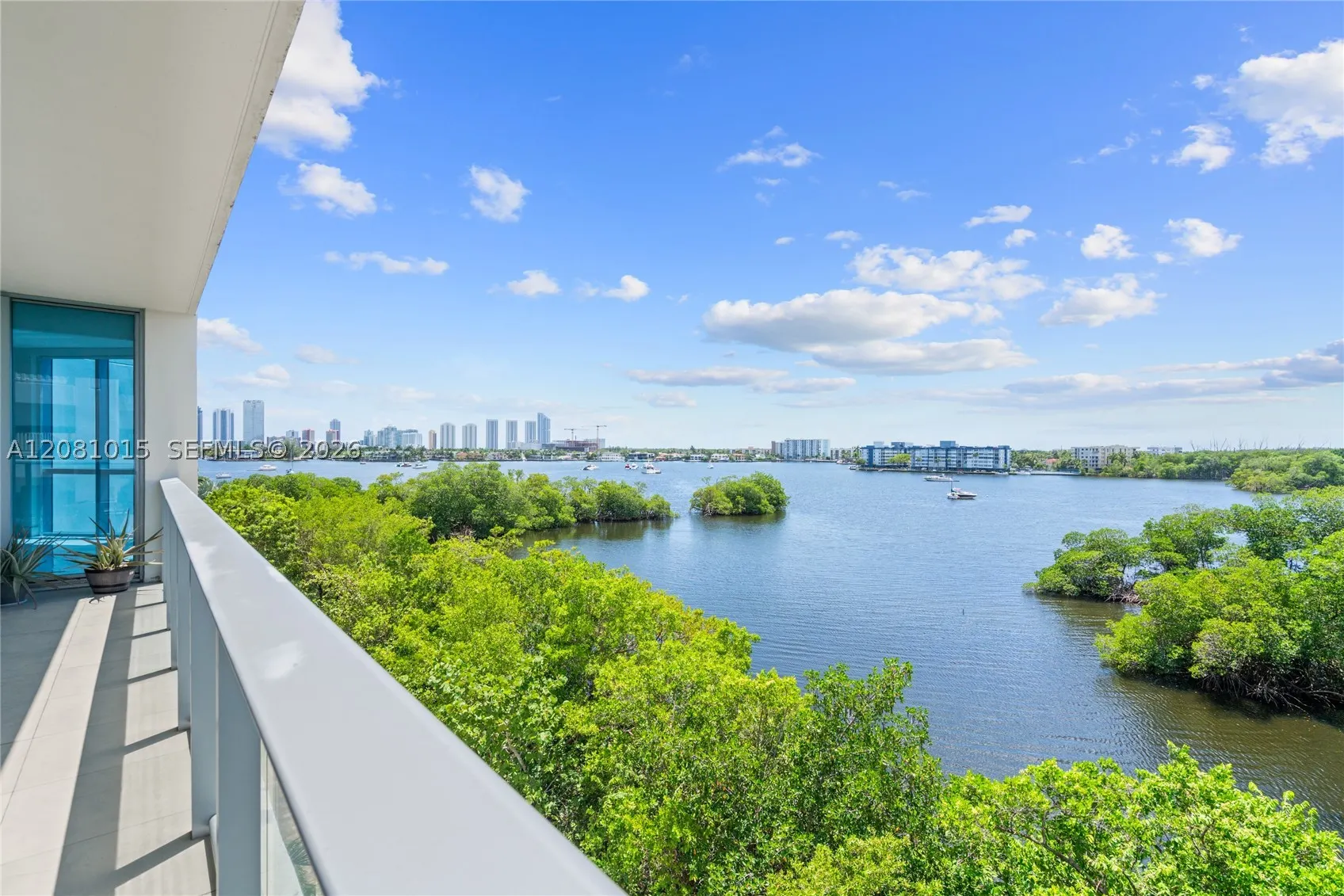 17111 Biscayne Blvd #402