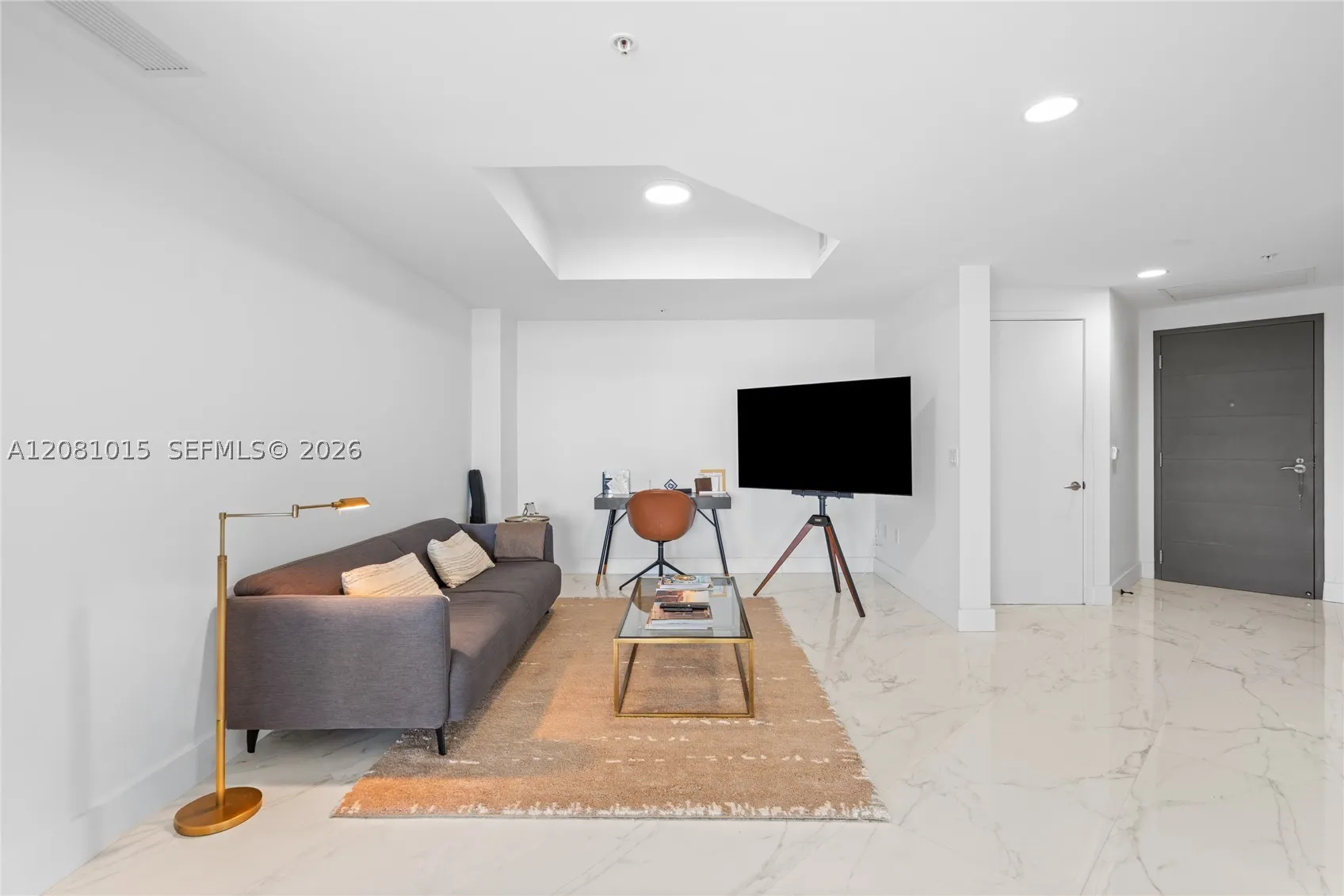 17111 Biscayne Blvd #402