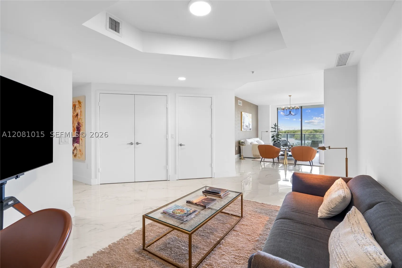 17111 Biscayne Blvd #402