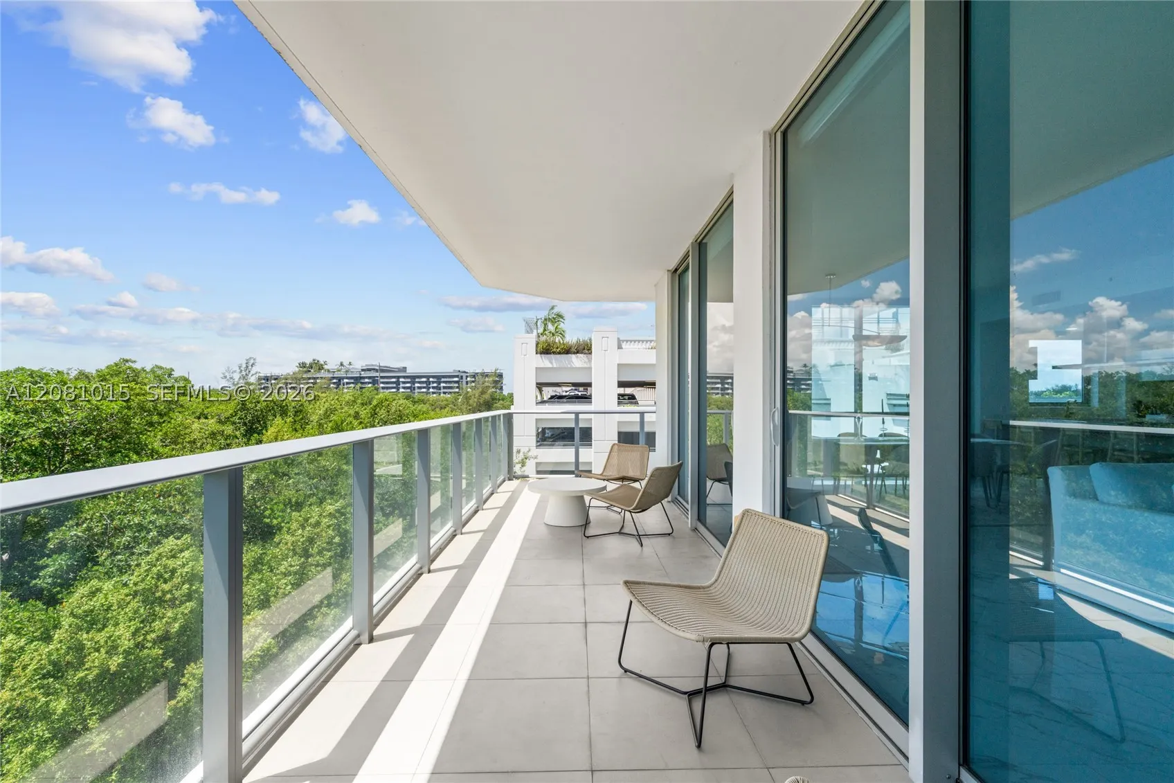 17111 Biscayne Blvd #402