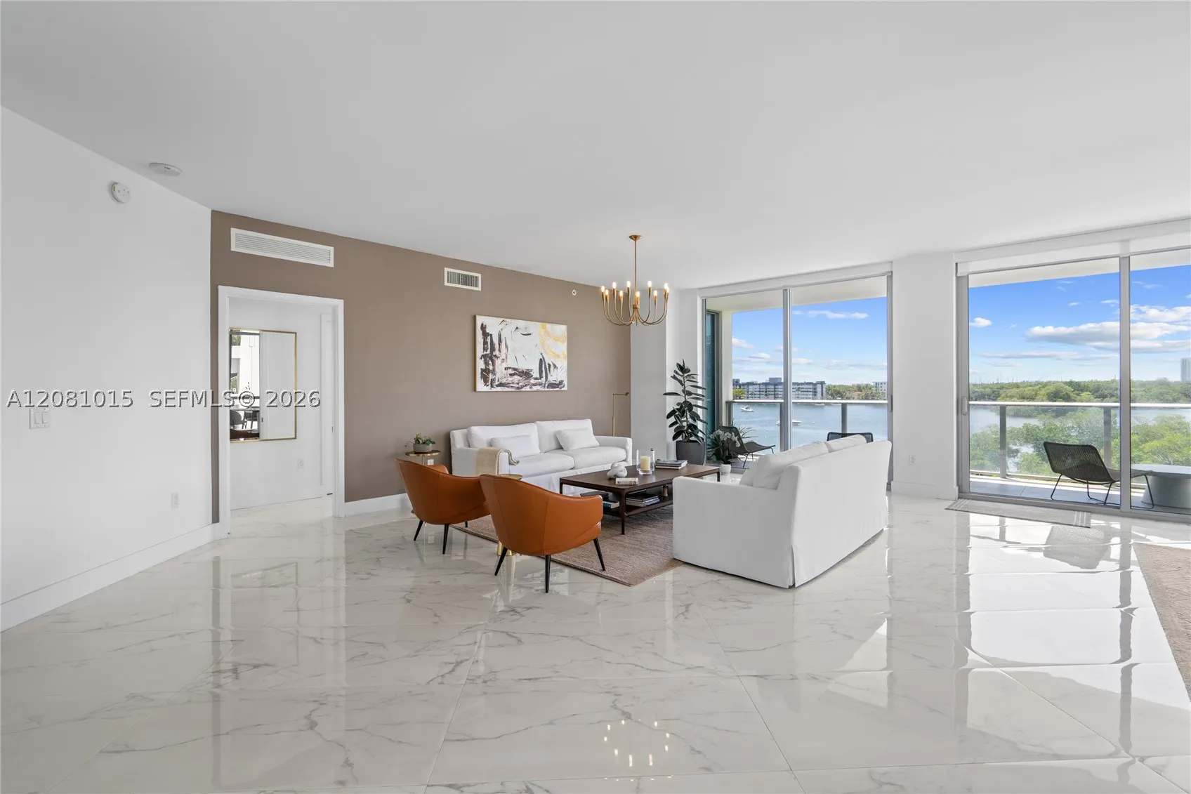 17111 Biscayne Blvd #402