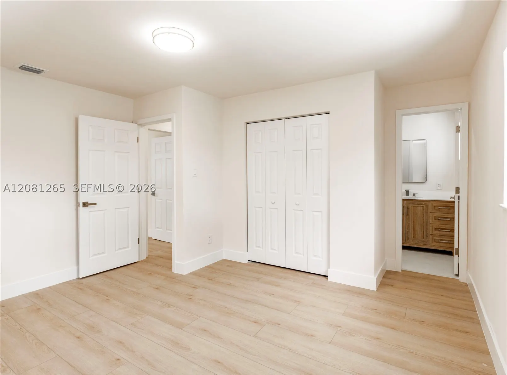 254 SW 4th St