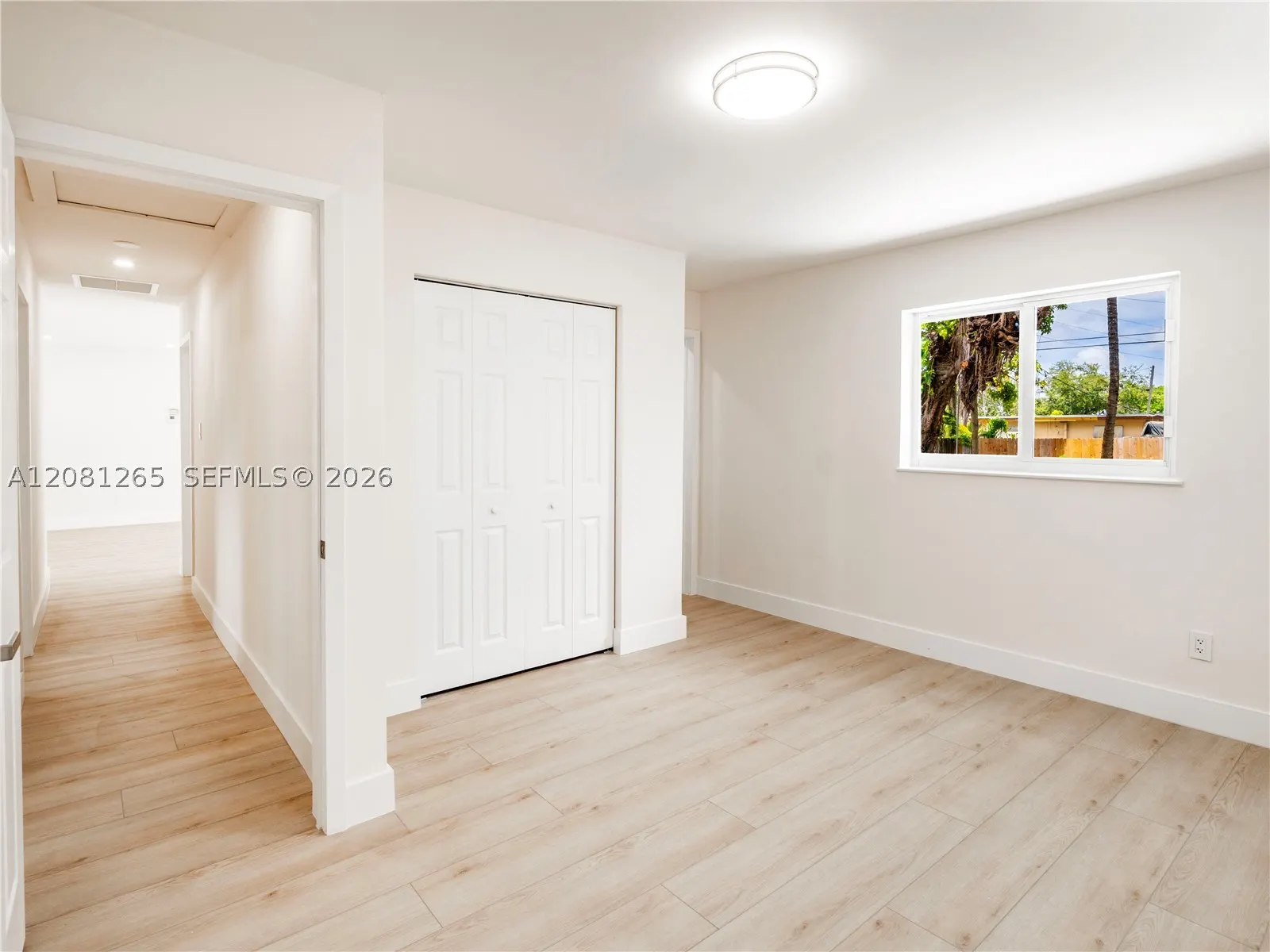 254 SW 4th St