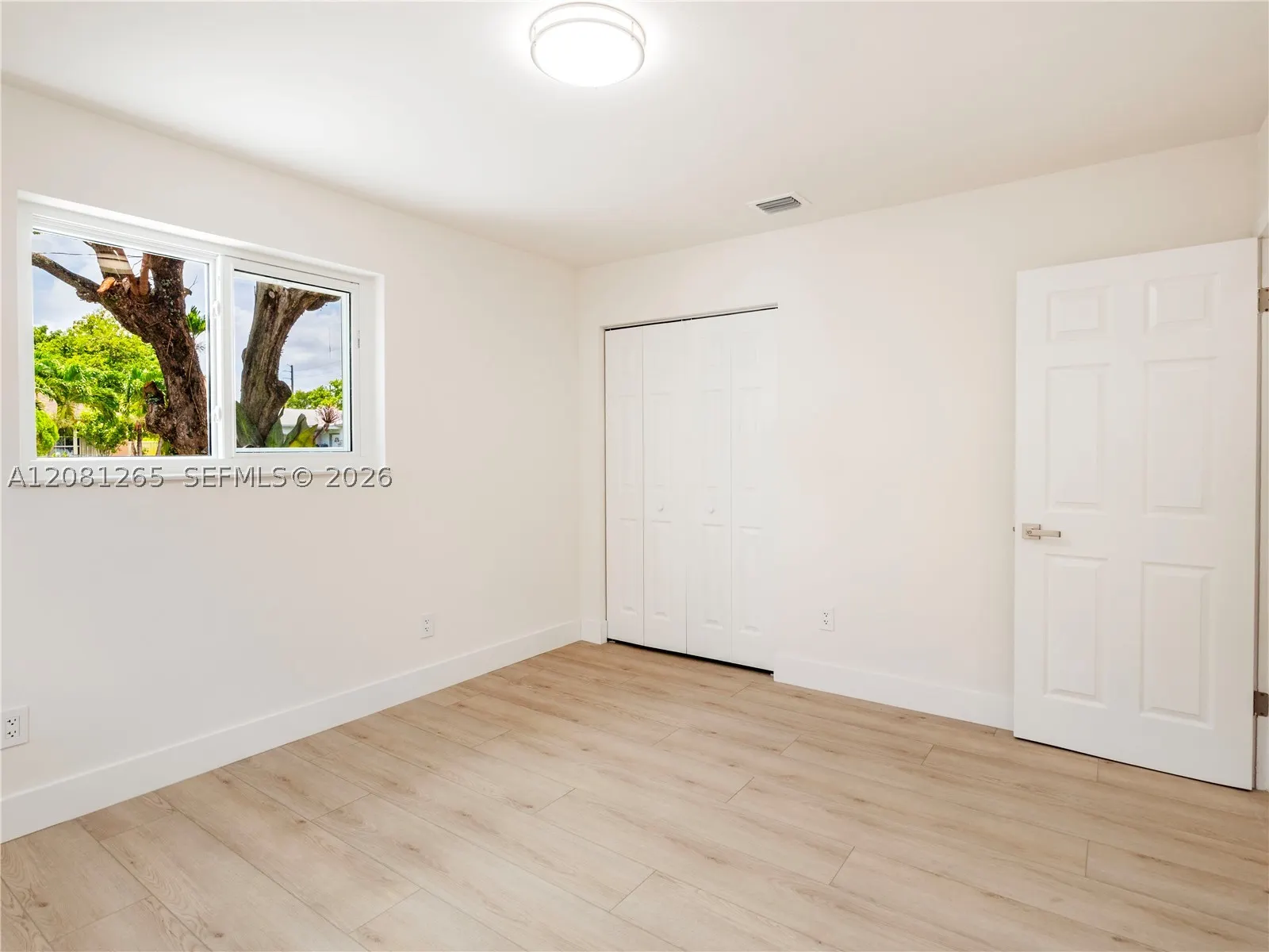 254 SW 4th St