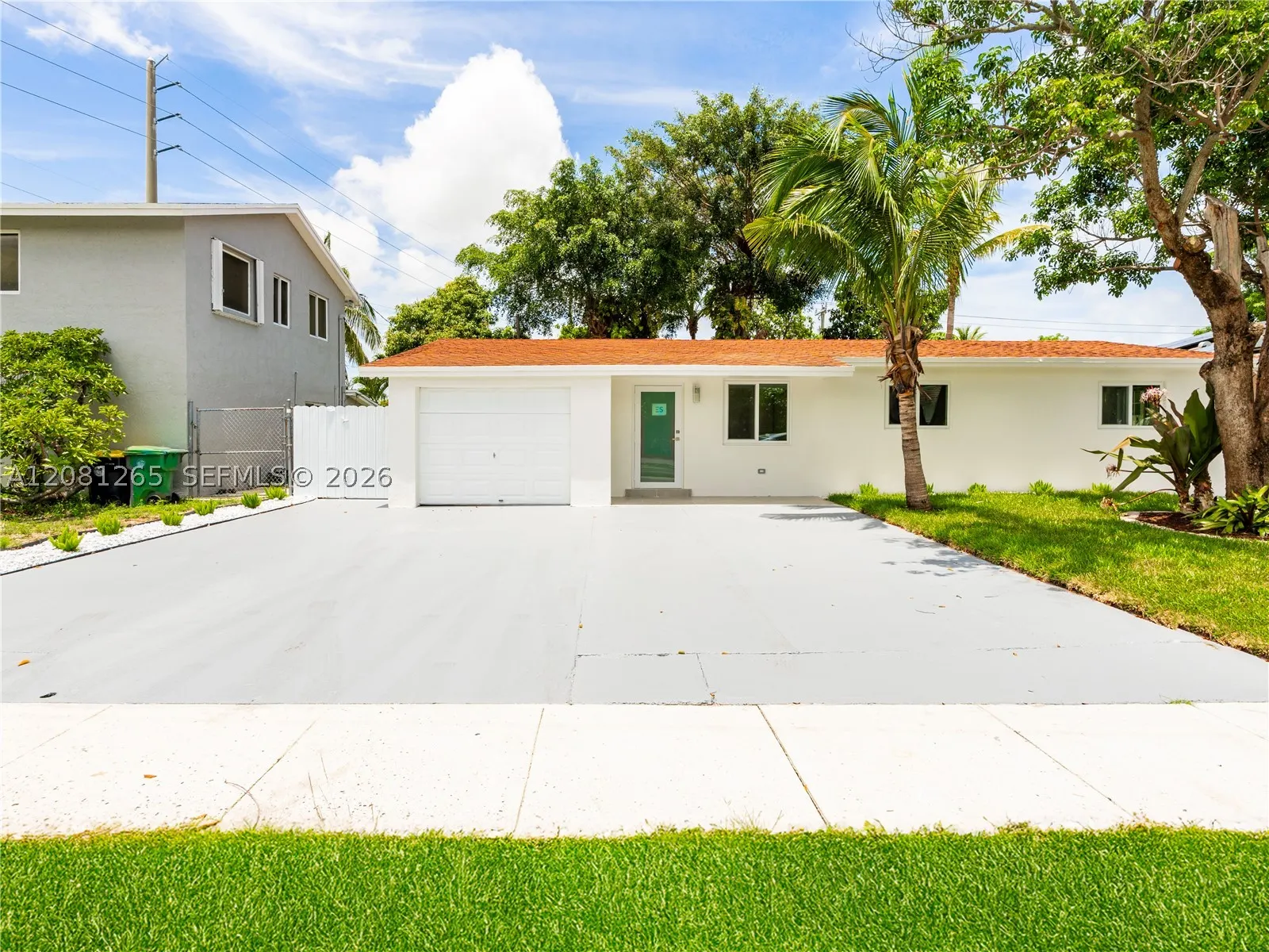 254 SW 4th St