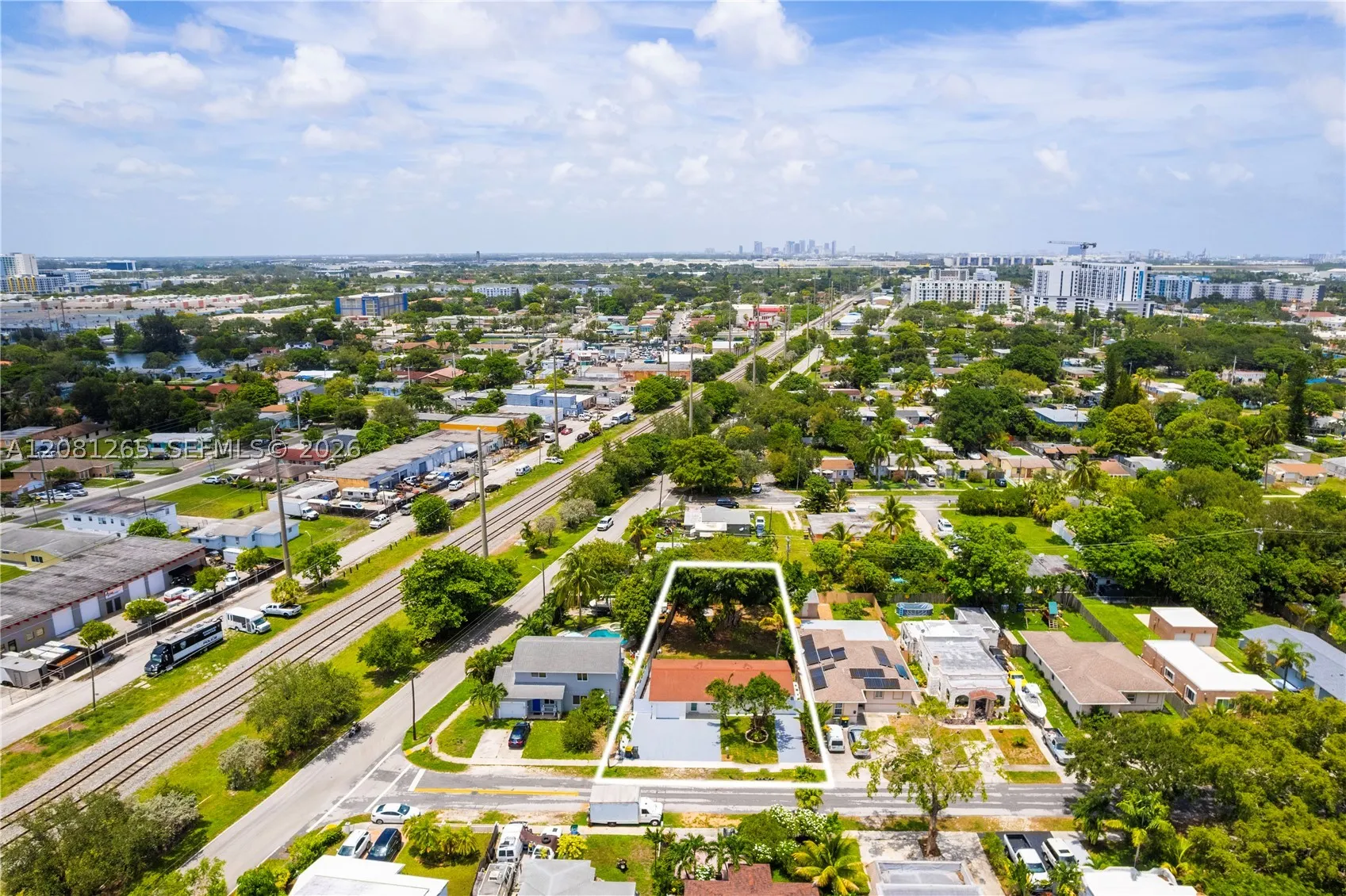 254 SW 4th St