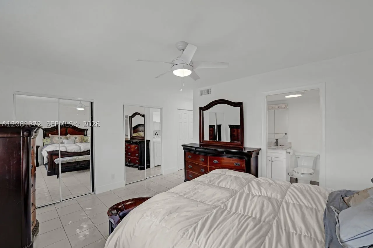 170 SE 5th Ave #405