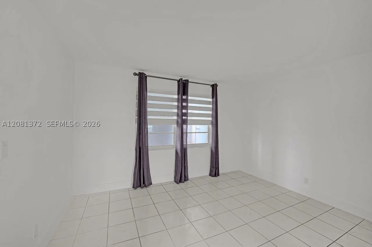 170 SE 5th Ave #405