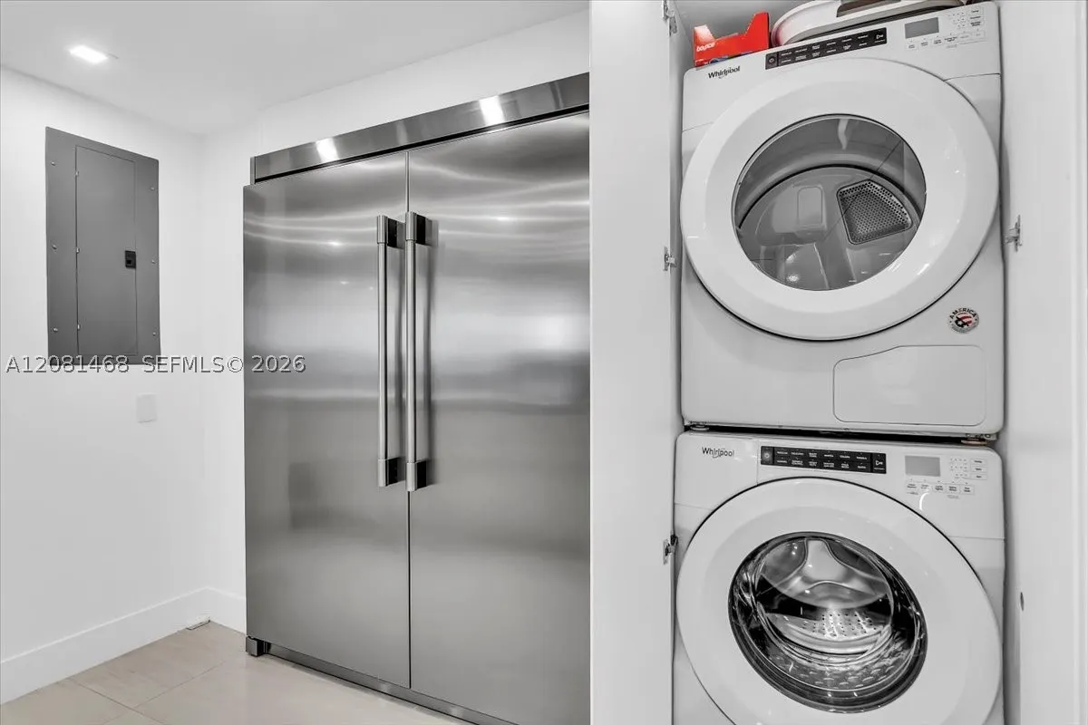 9801 Collins Ave #5U