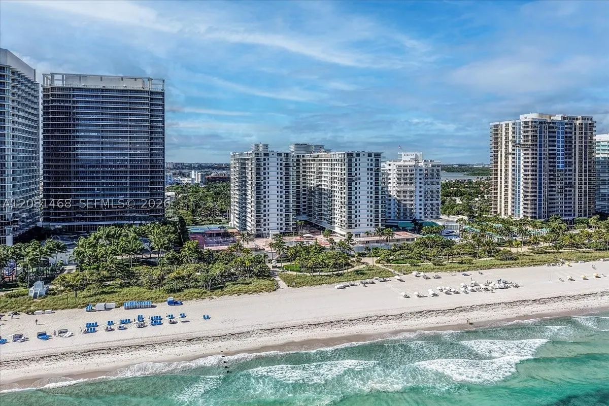 9801 Collins Ave #5U