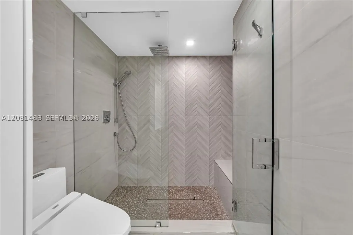 9801 Collins Ave #5U