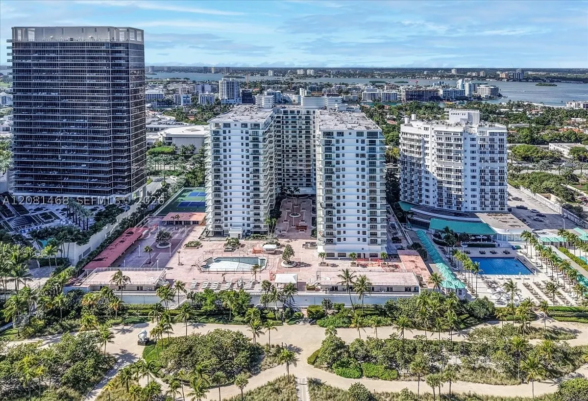 9801 Collins Ave #5U