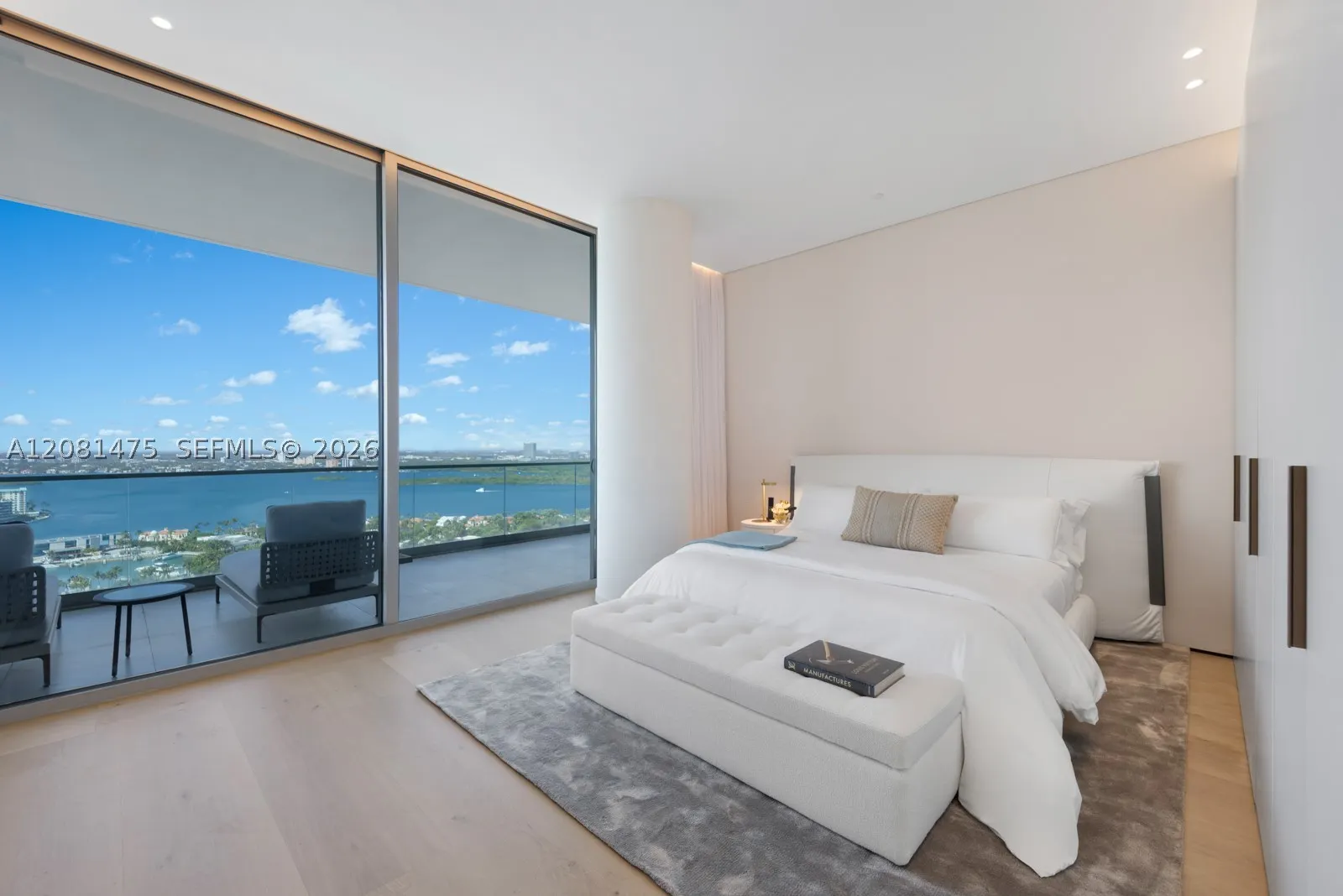 10203 Collins Ave #LPH 2701