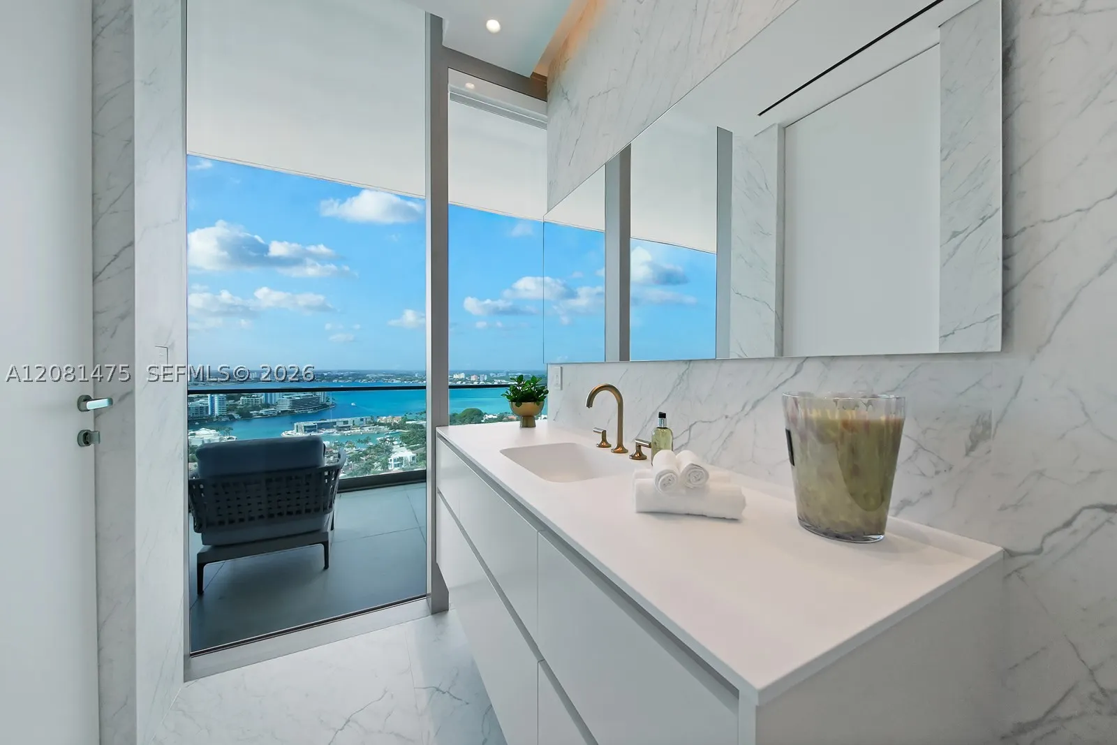 10203 Collins Ave #LPH 2701