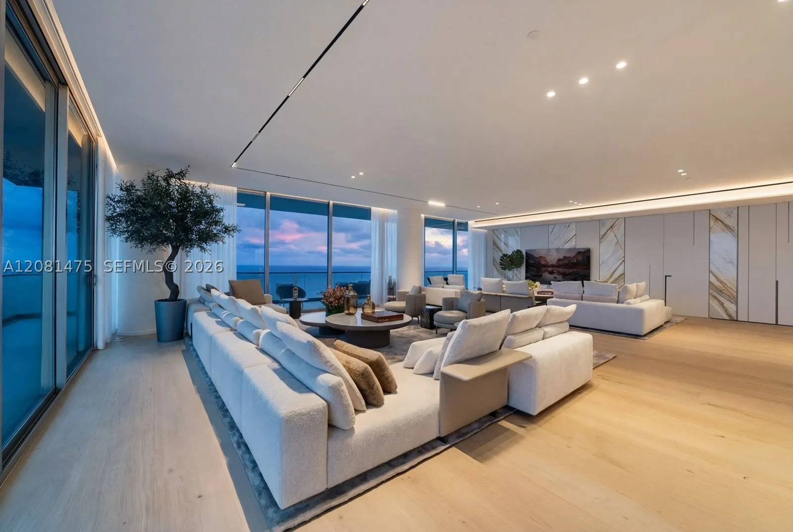 10203 Collins Ave #LPH 2701