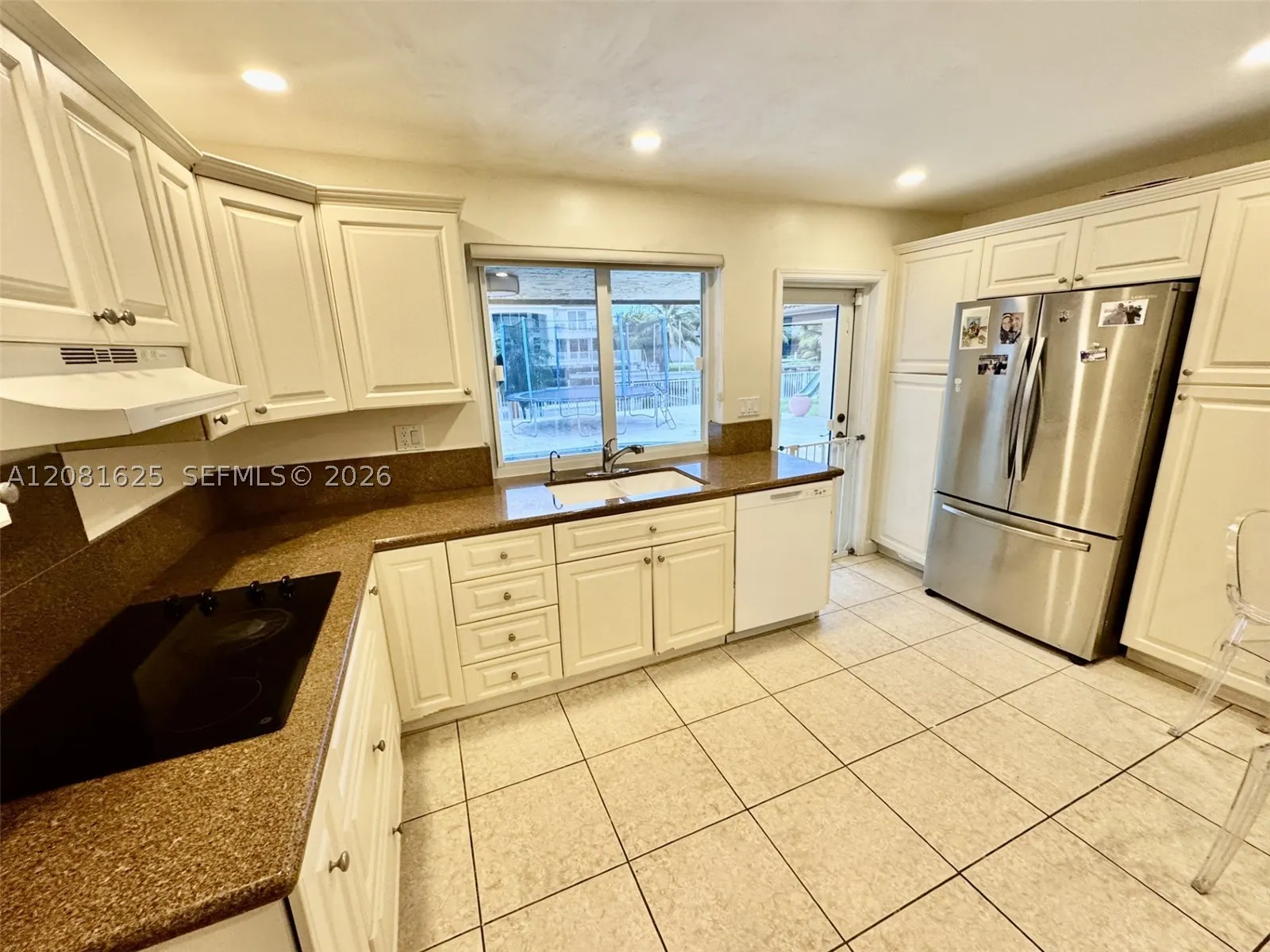 3324 NE 167th St