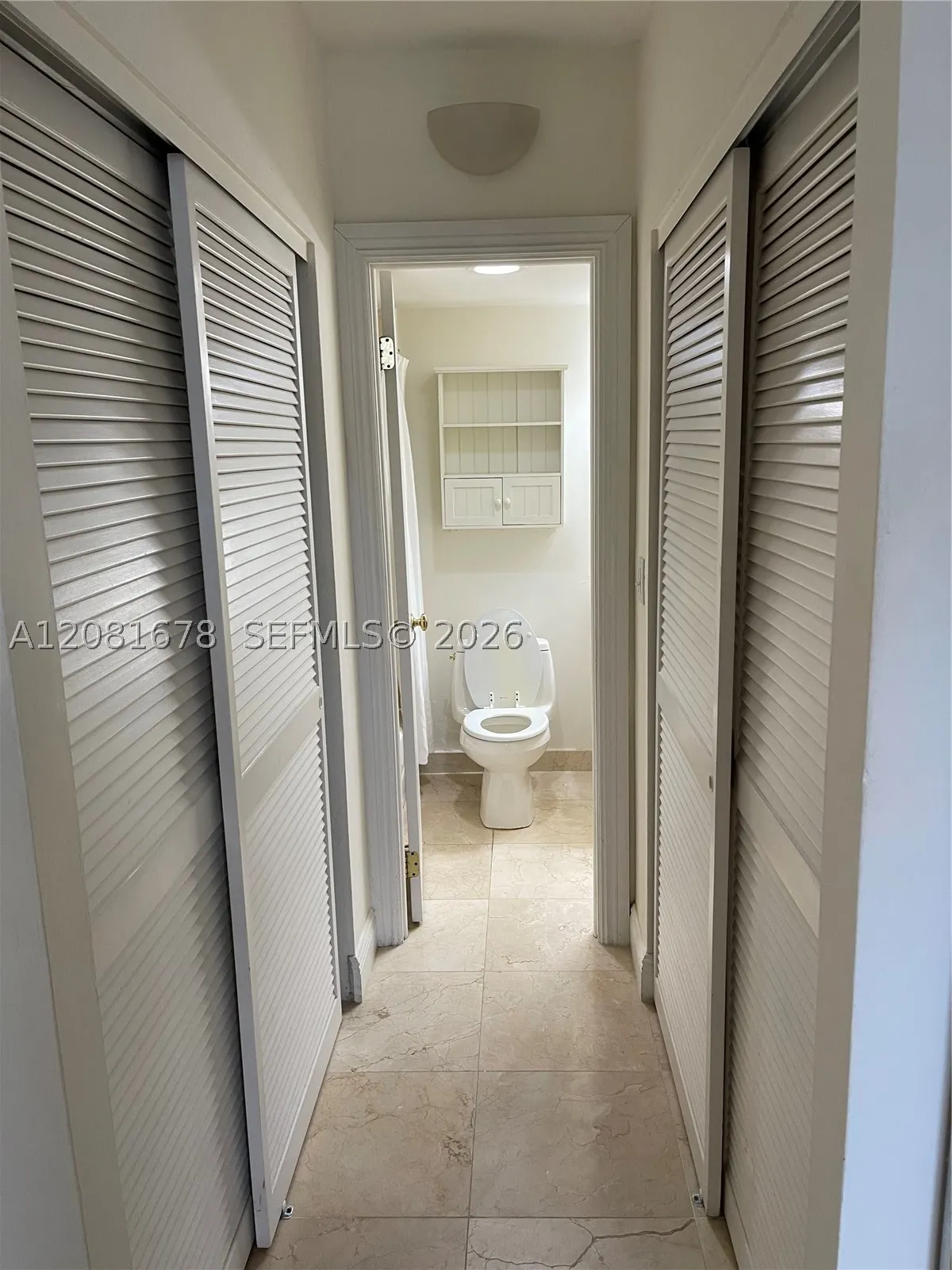 90 Edgewater Dr #121