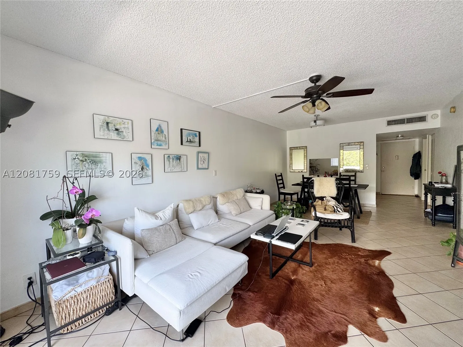 100 Edgewater Dr #305