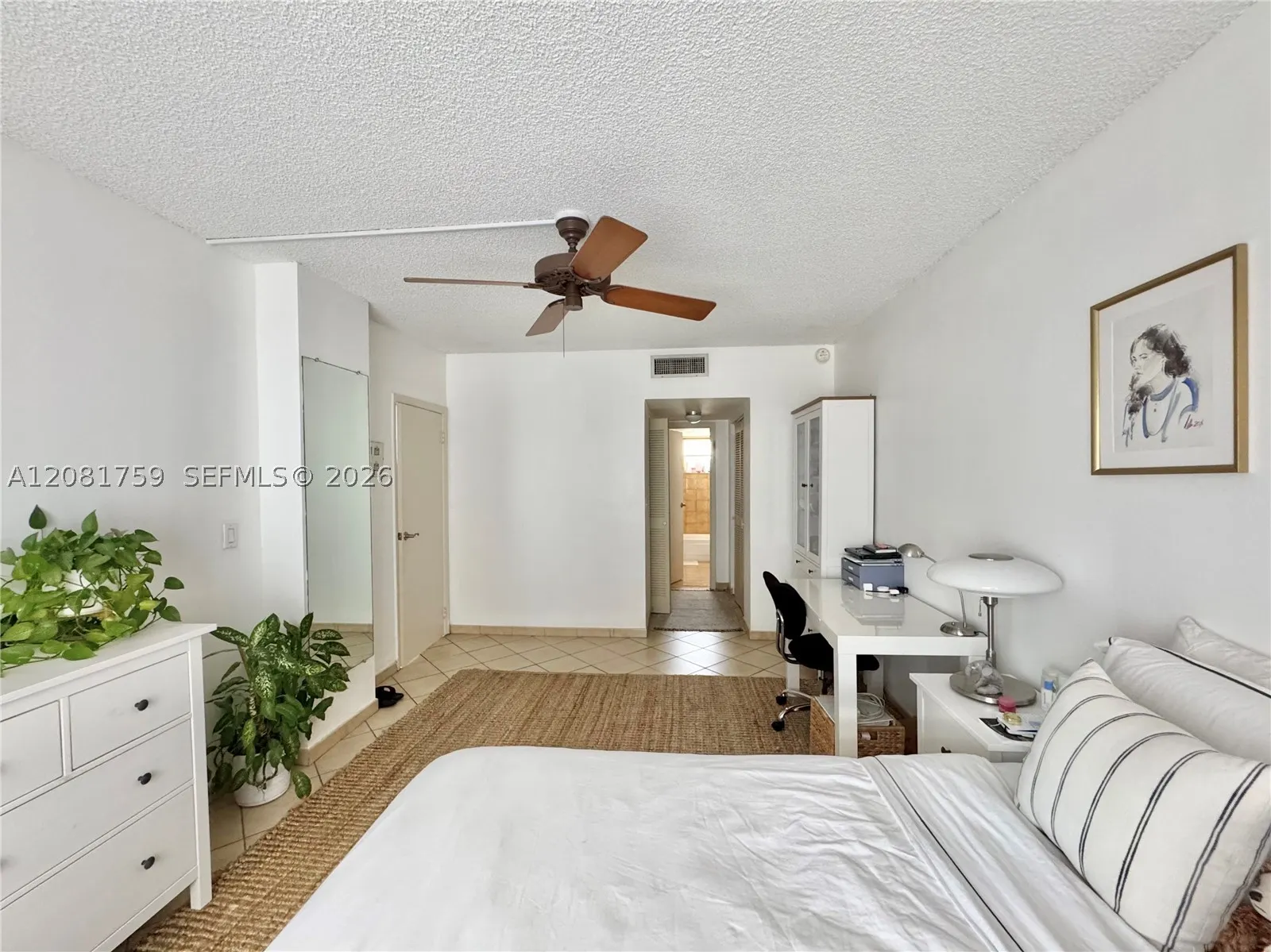 100 Edgewater Dr #305