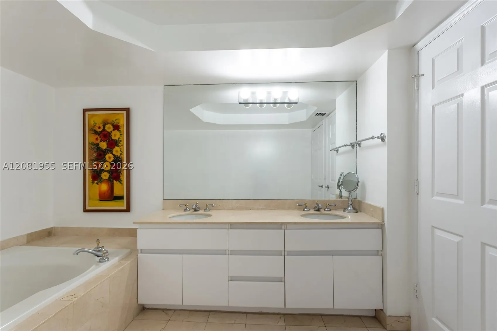 16711 Collins Ave #1704