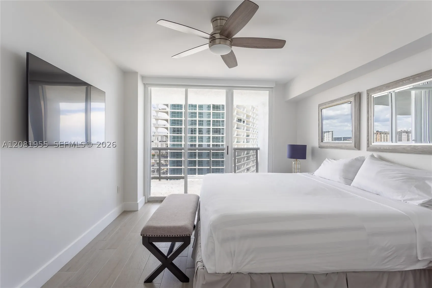 16711 Collins Ave #1704
