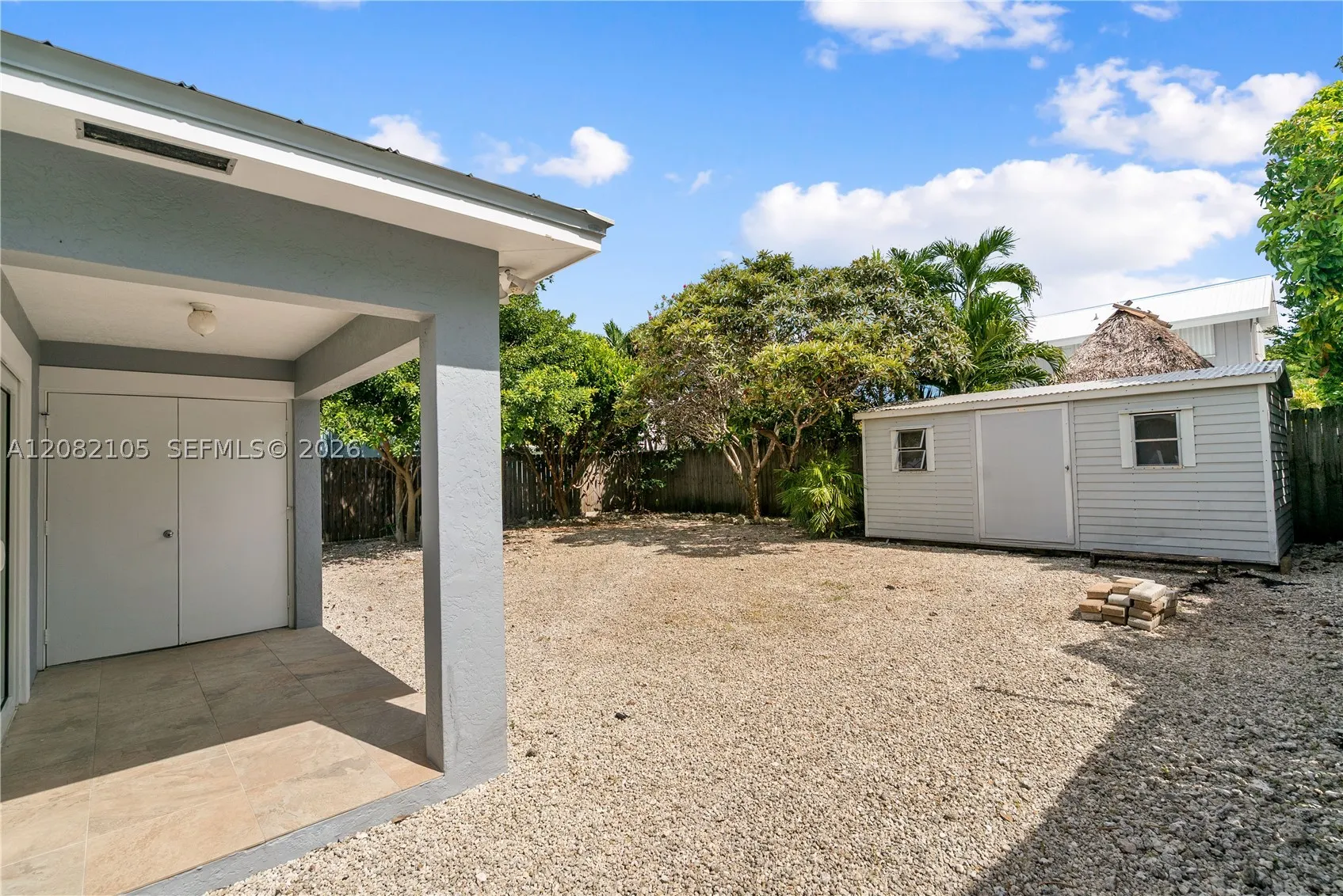 124 Coral Ave