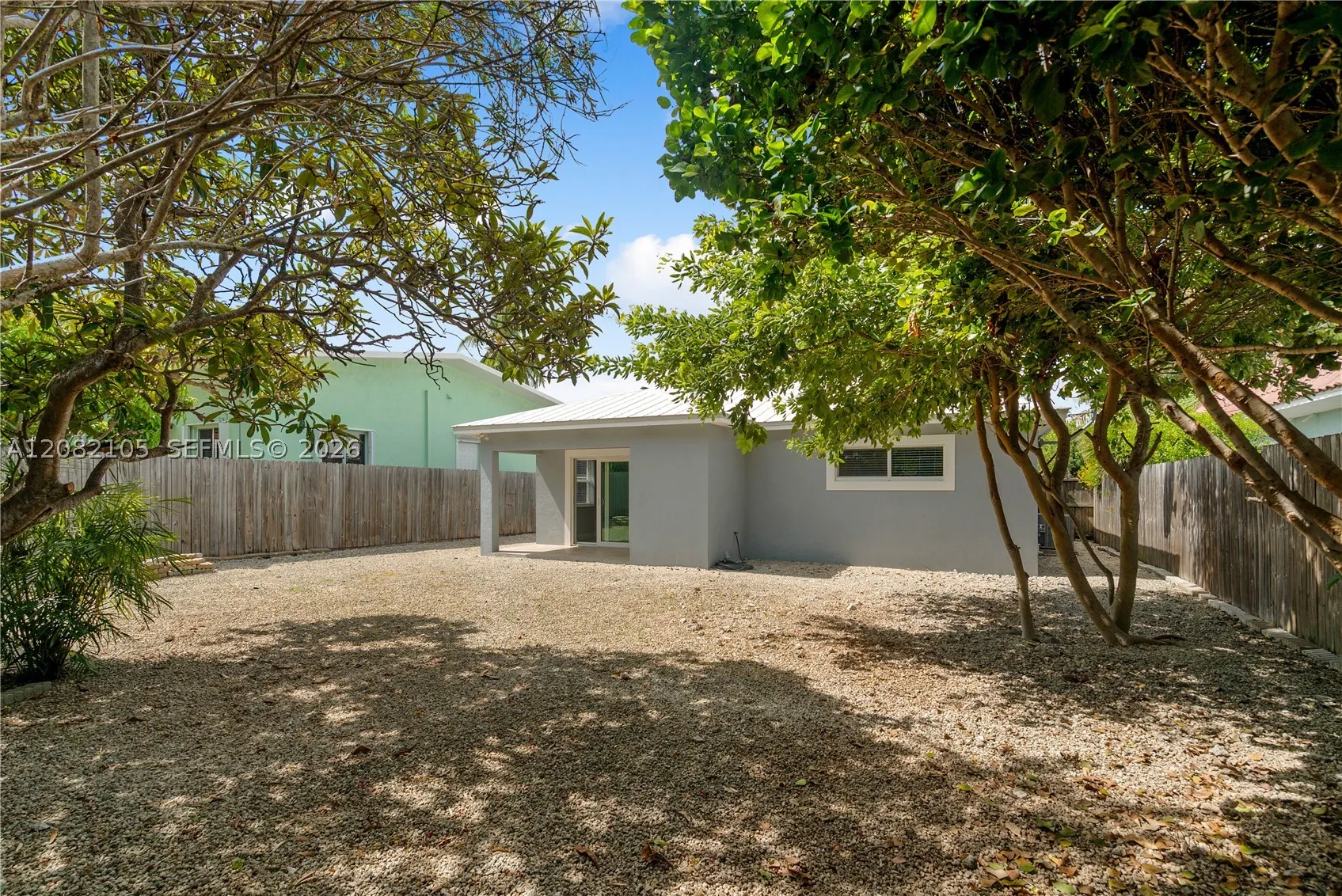 124 Coral Ave