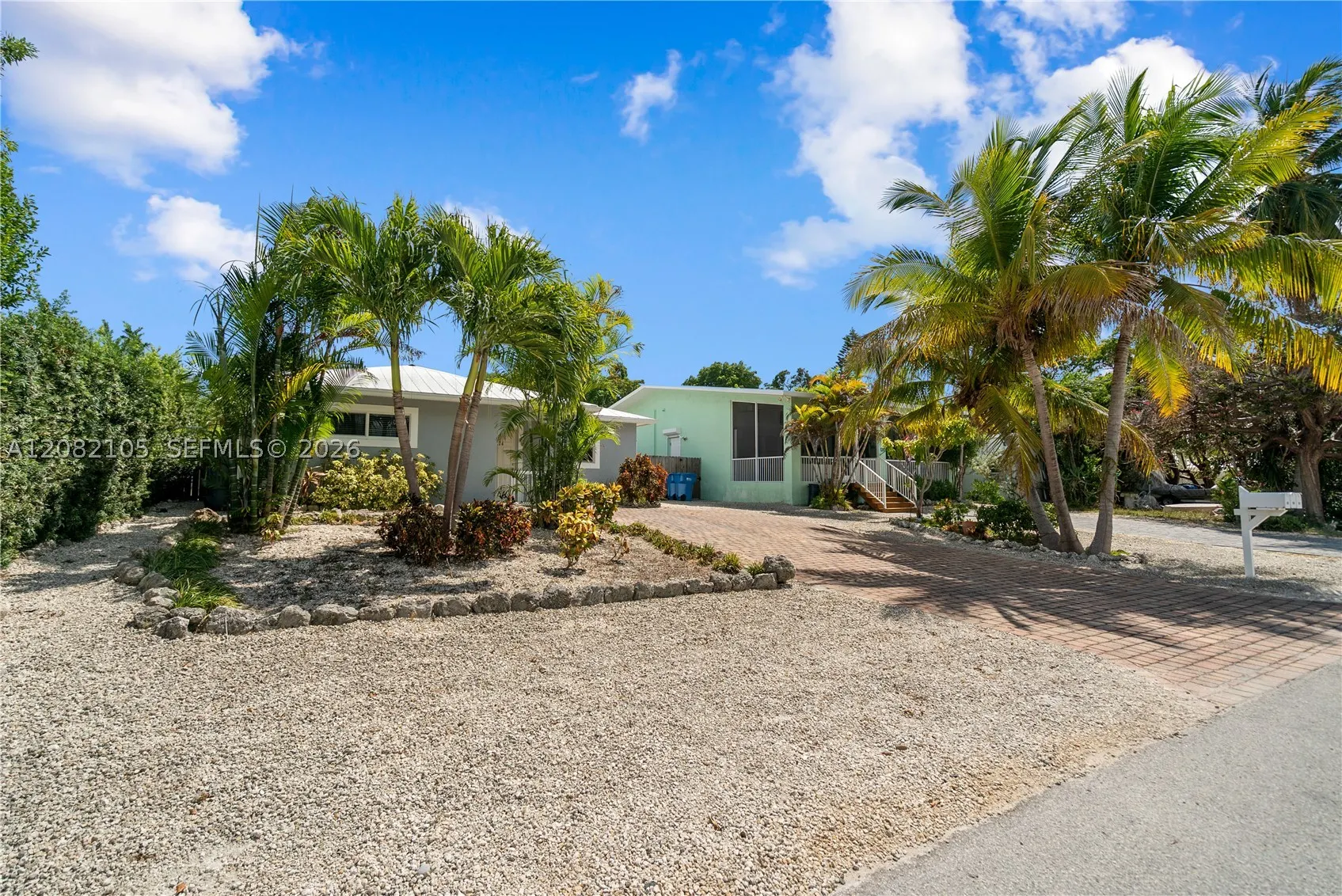 124 Coral Ave