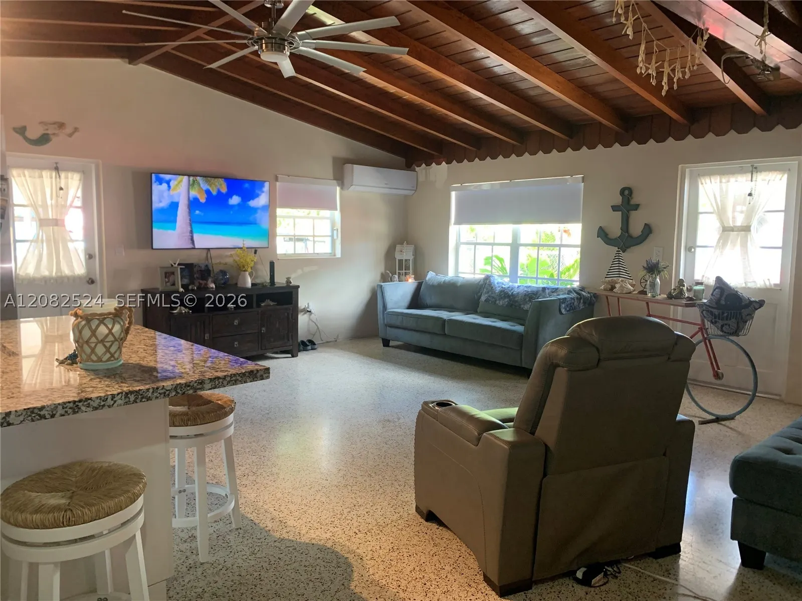 44 Orange Dr