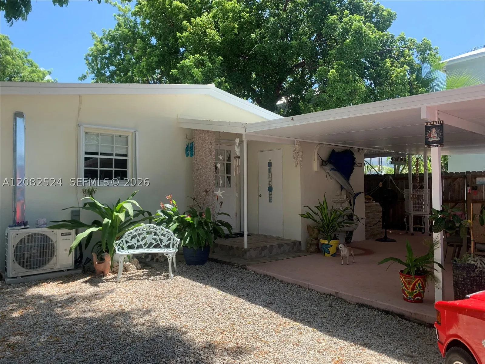 44 Orange Dr