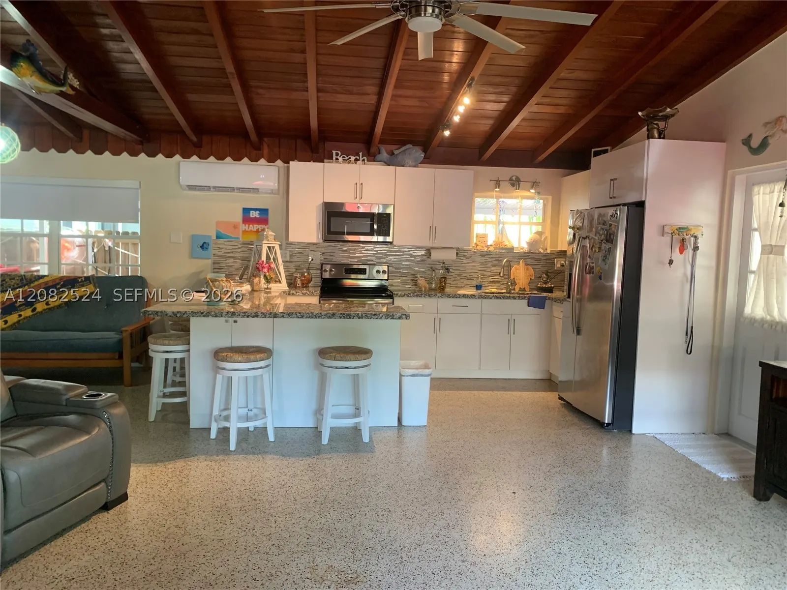 44 Orange Dr