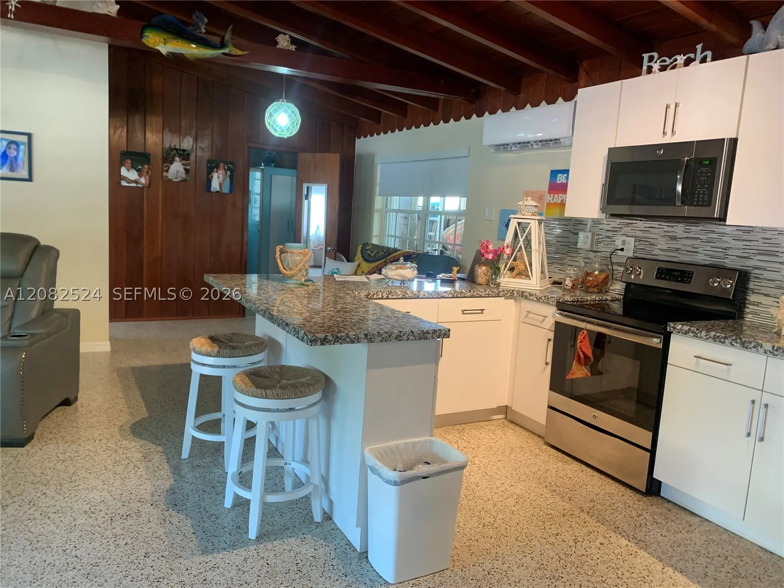 44 Orange Dr