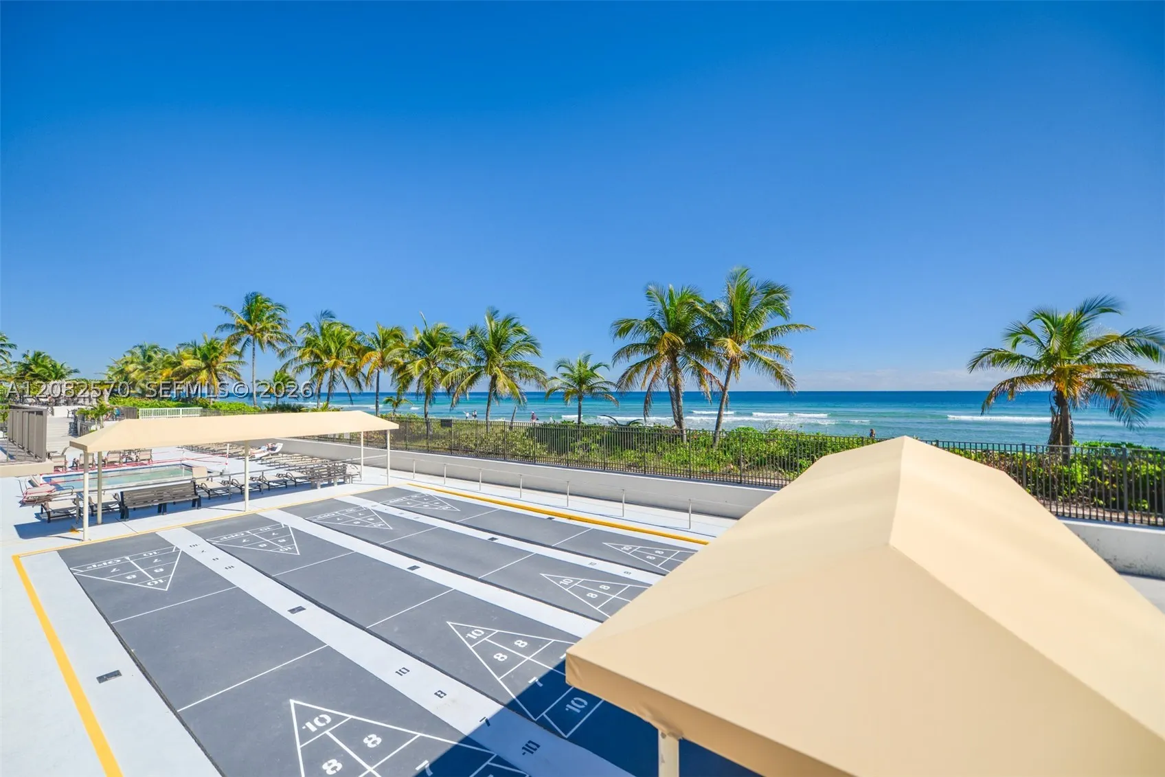 1985 S Ocean Dr #8Q