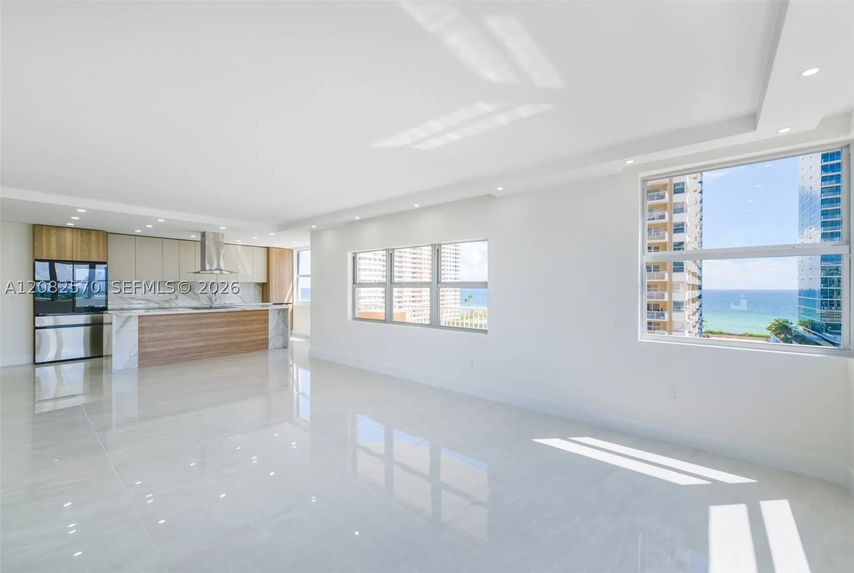 1985 S Ocean Dr #8Q