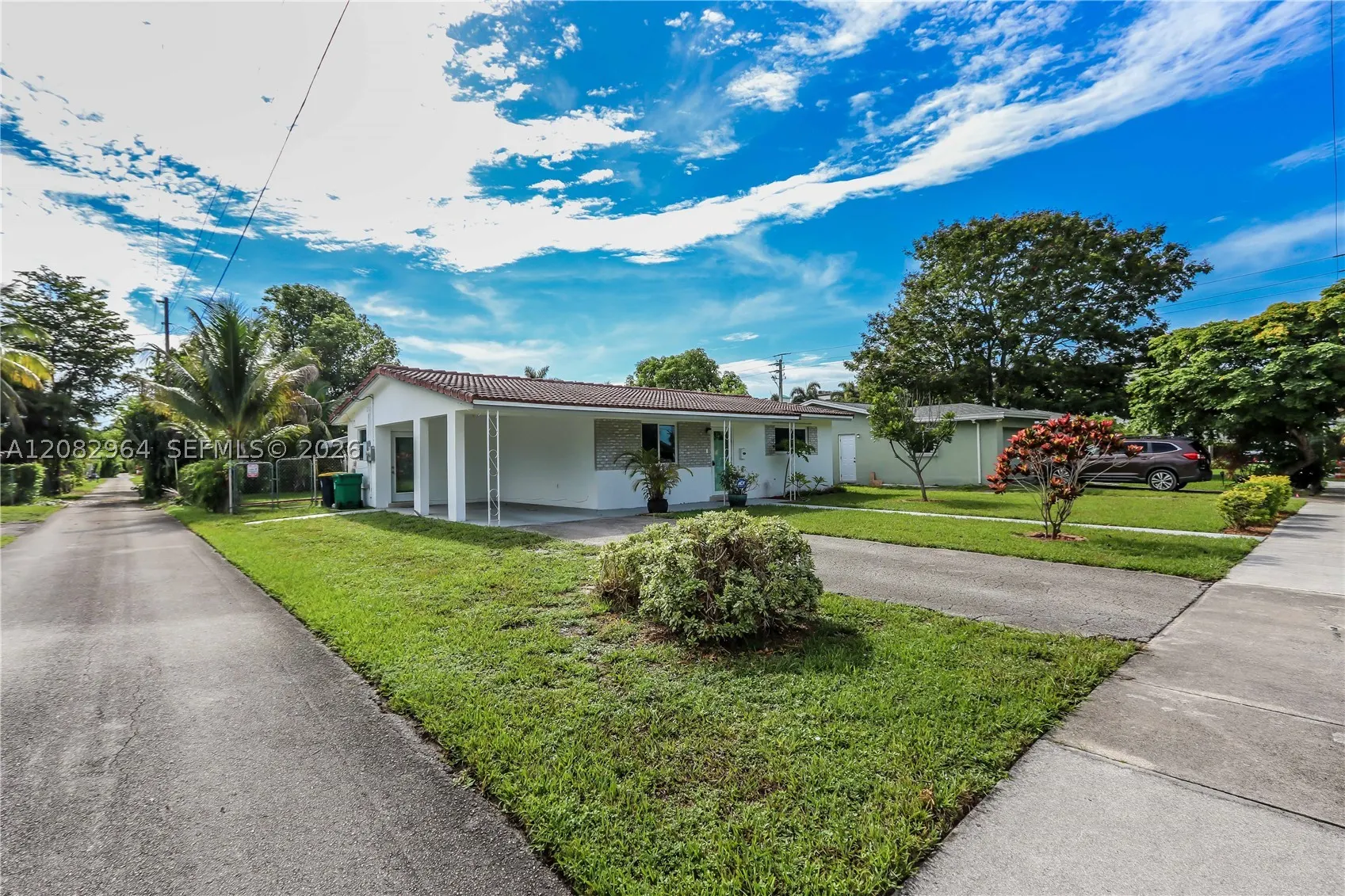 206 NE 5th Ave
