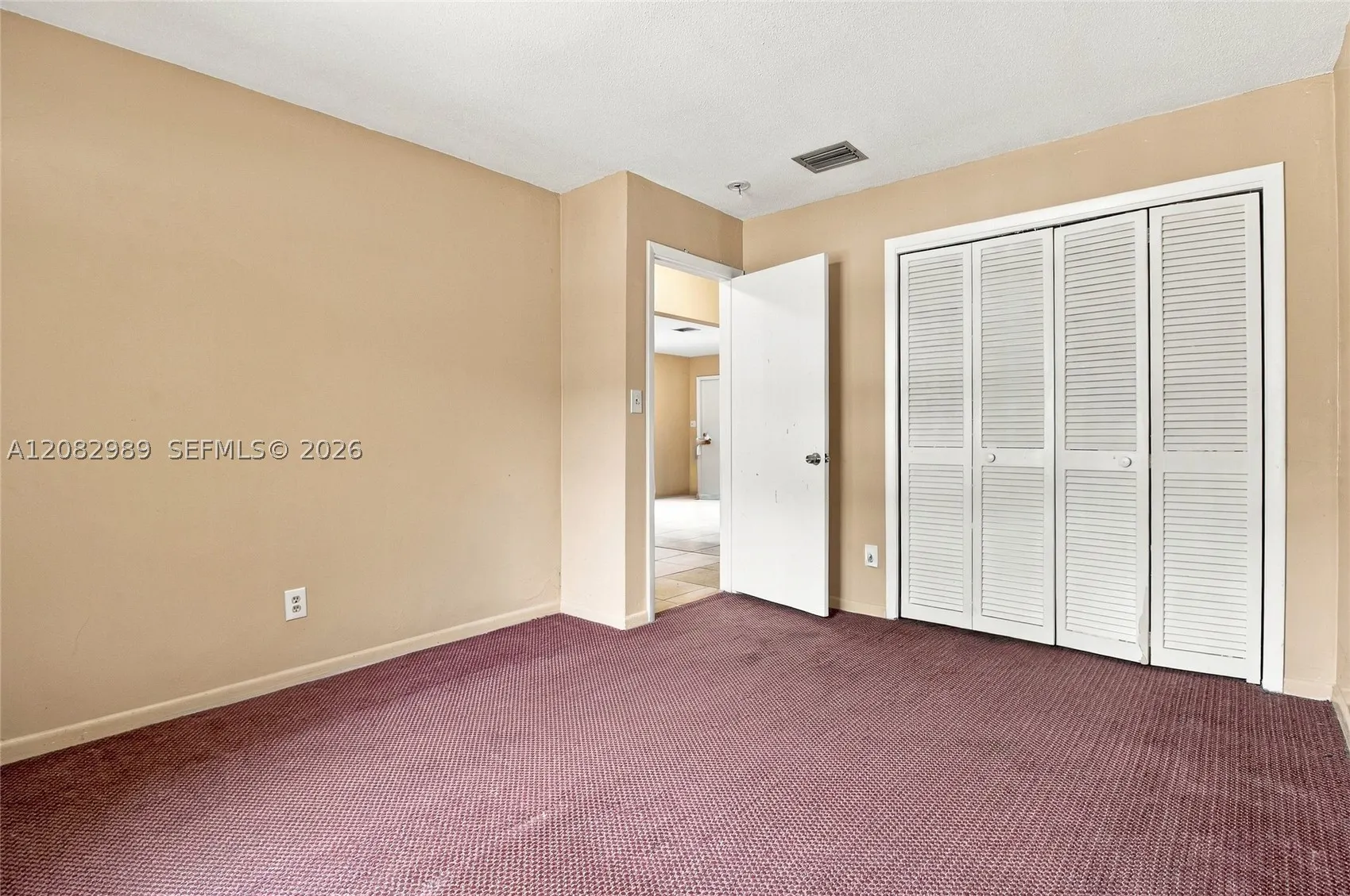 18 SW 13th St