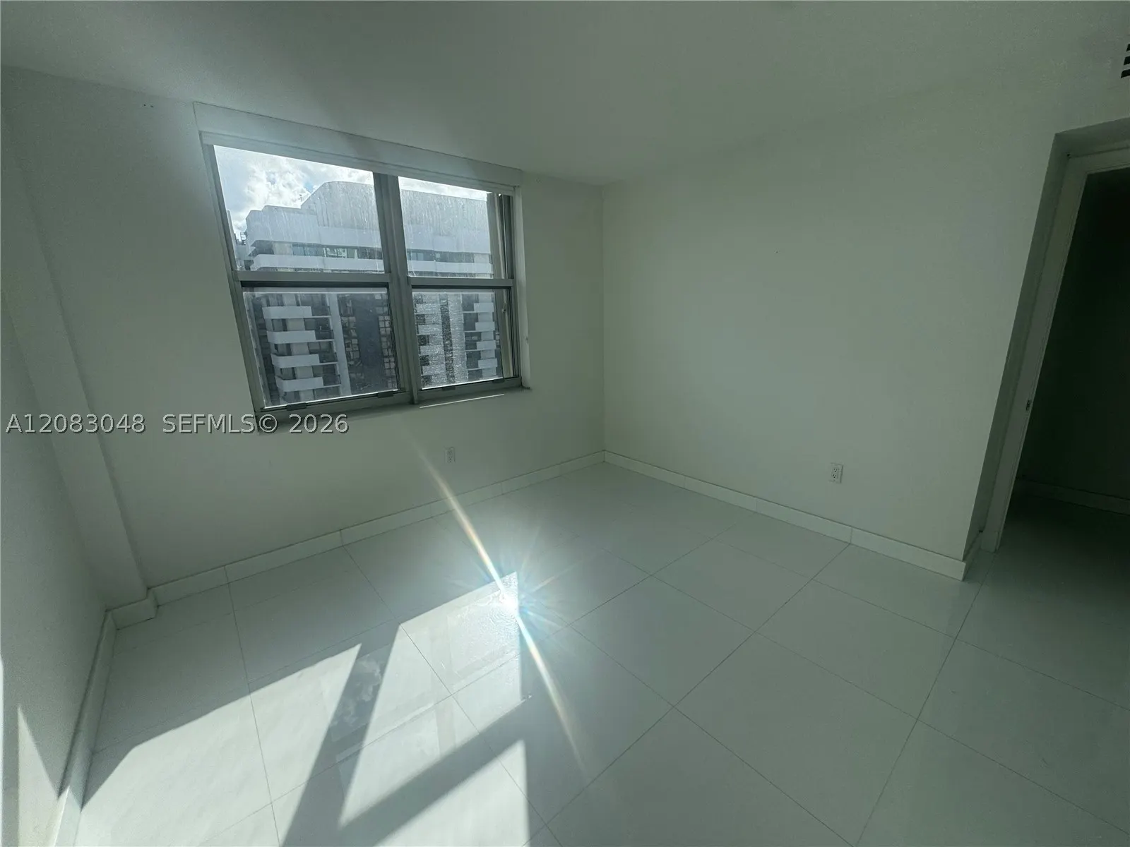 625 Biltmore Way #1103