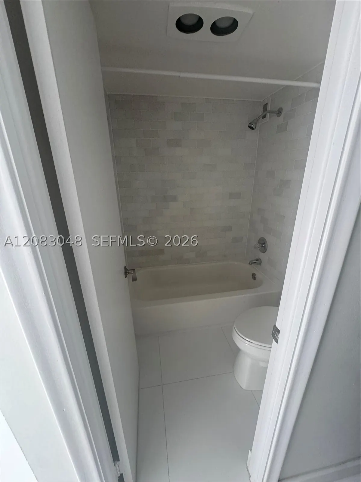 625 Biltmore Way #1103