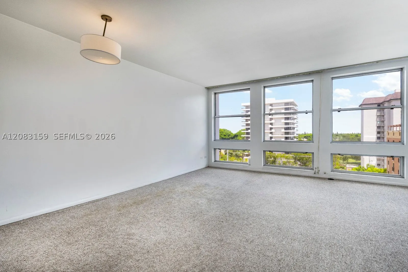 700 Biltmore Way #719