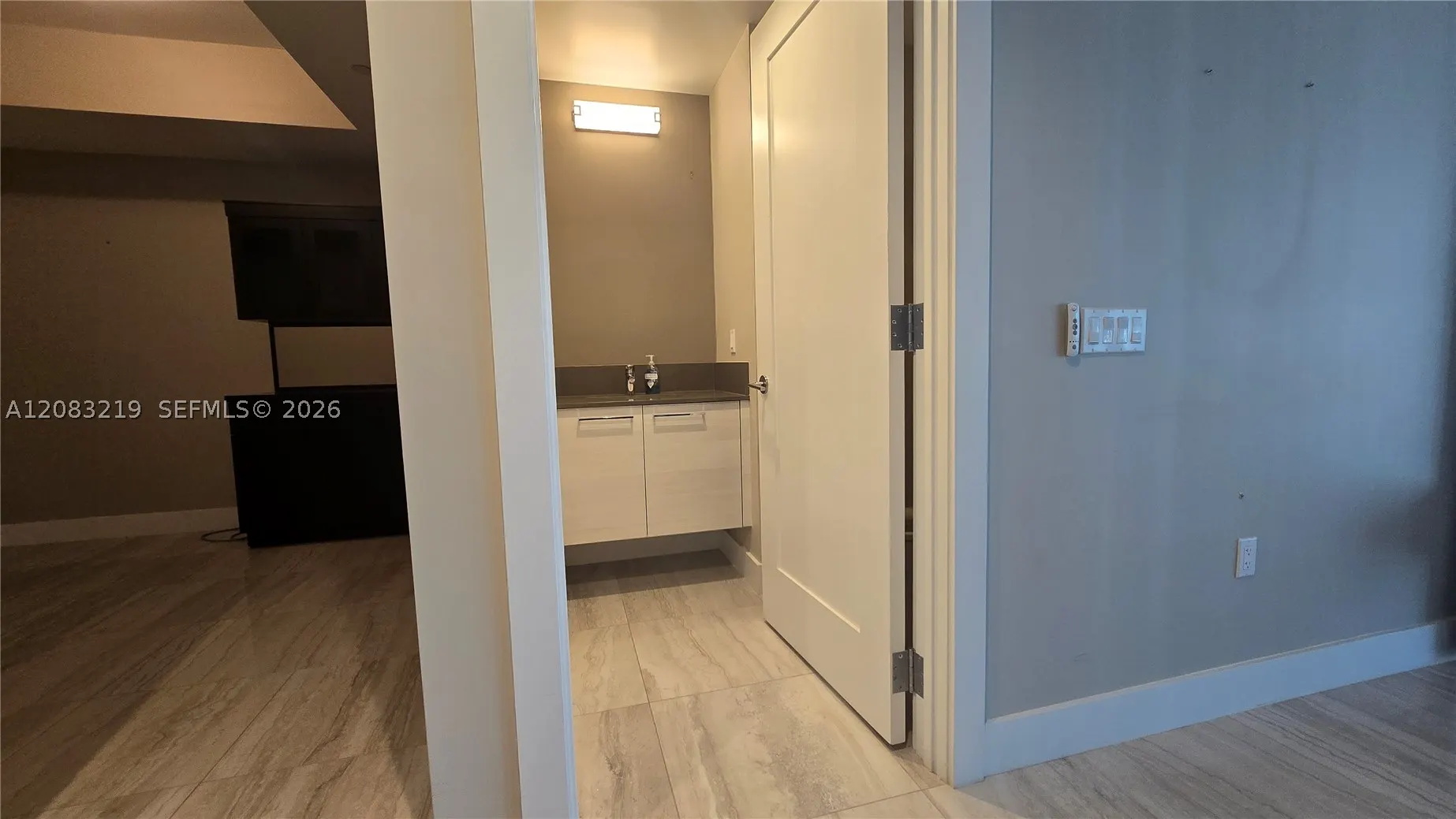 100 E Las Olas Blvd #2202