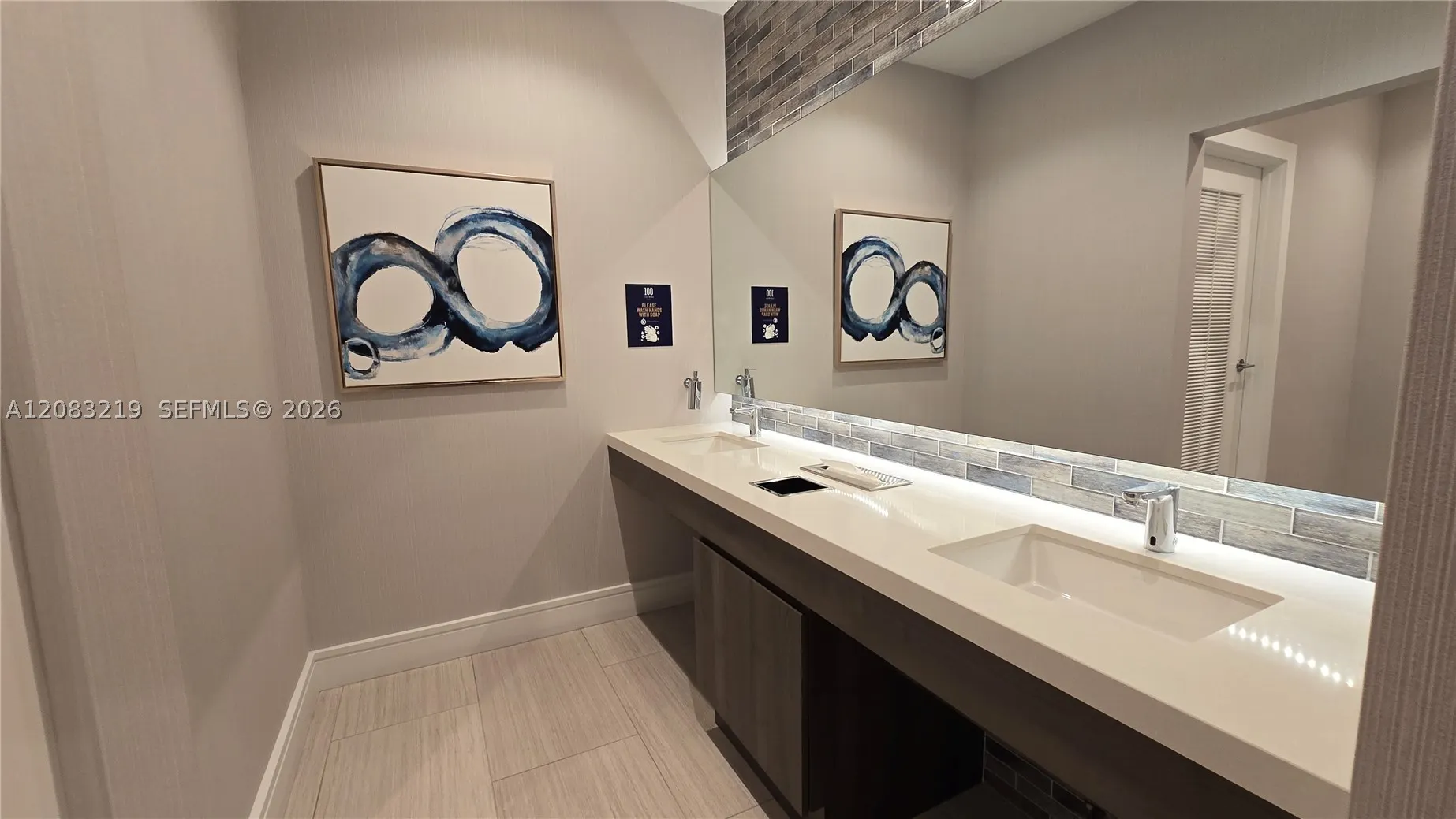 100 E Las Olas Blvd #2202