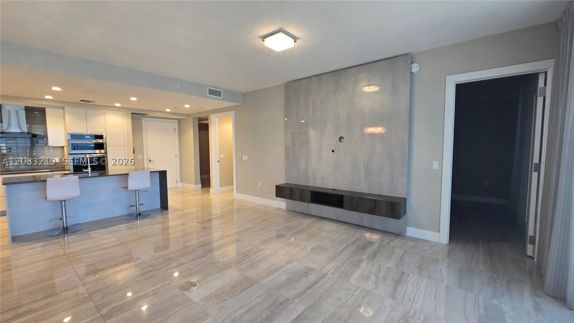 100 E Las Olas Blvd #2202